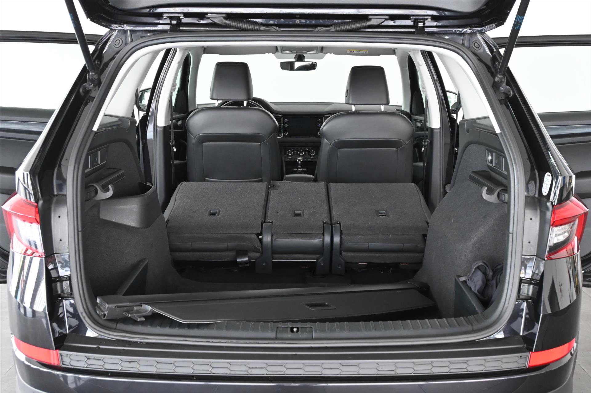 Hlavní fotografie vozu Škoda Kodiaq 1,5 TSI 110 kW Business Edition Záruka až 5 let (8)