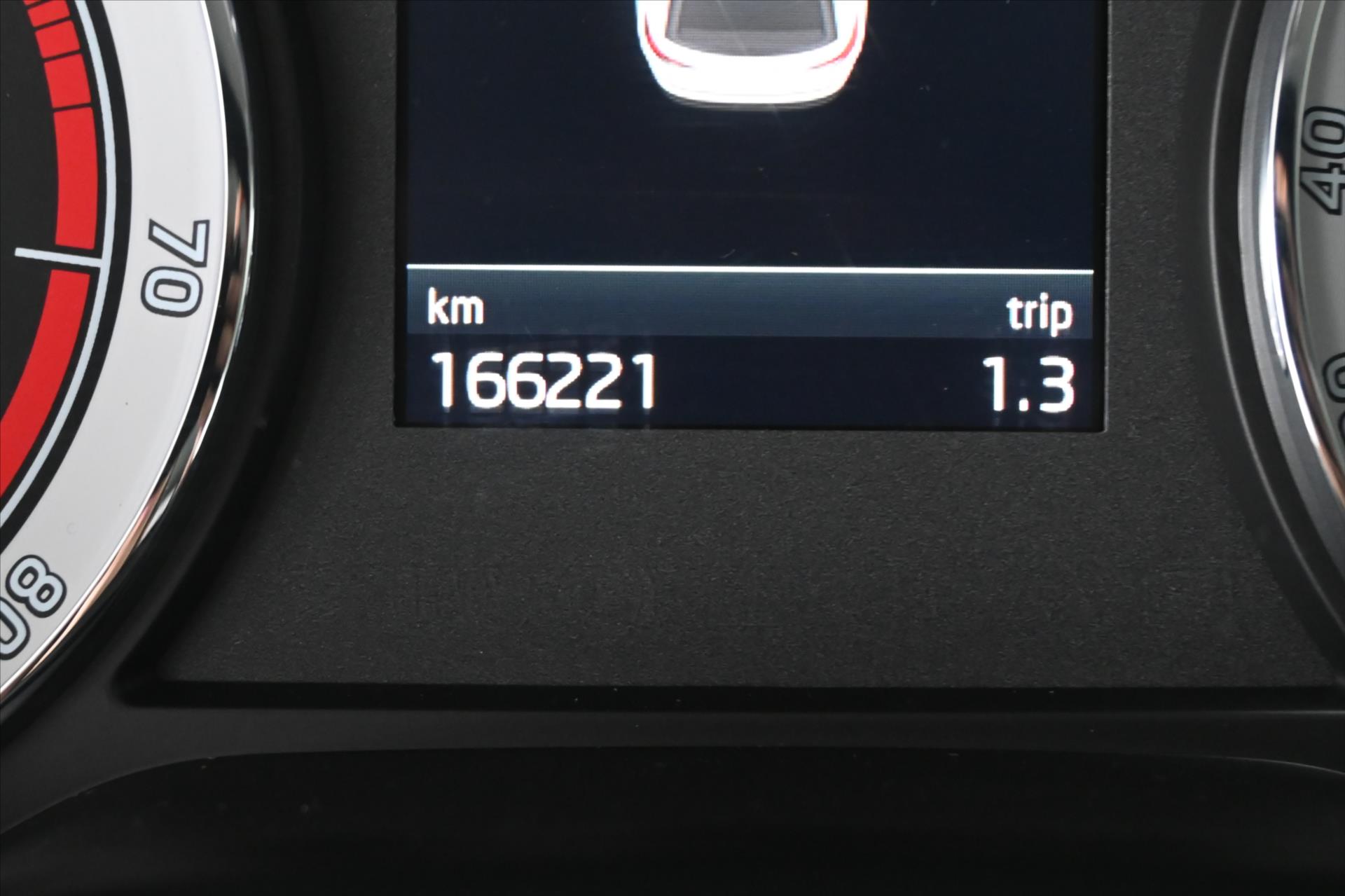 Hlavní fotografie vozu Škoda Kodiaq 1,5 TSI 110 kW Business Edition Záruka až 5 let (15)