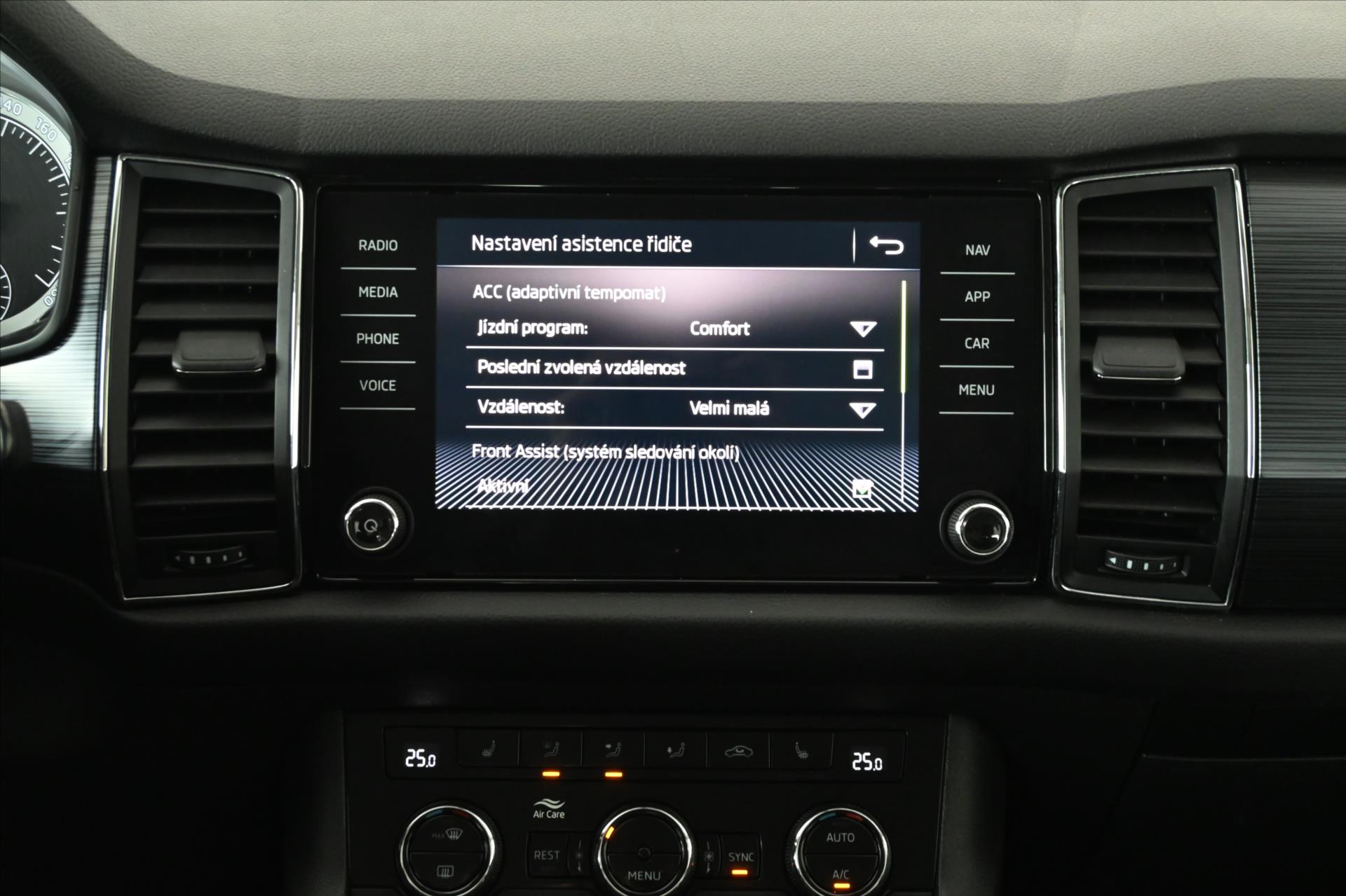 Hlavní fotografie vozu Škoda Kodiaq 1,5 TSI 110 kW Business Edition Záruka až 5 let (22)