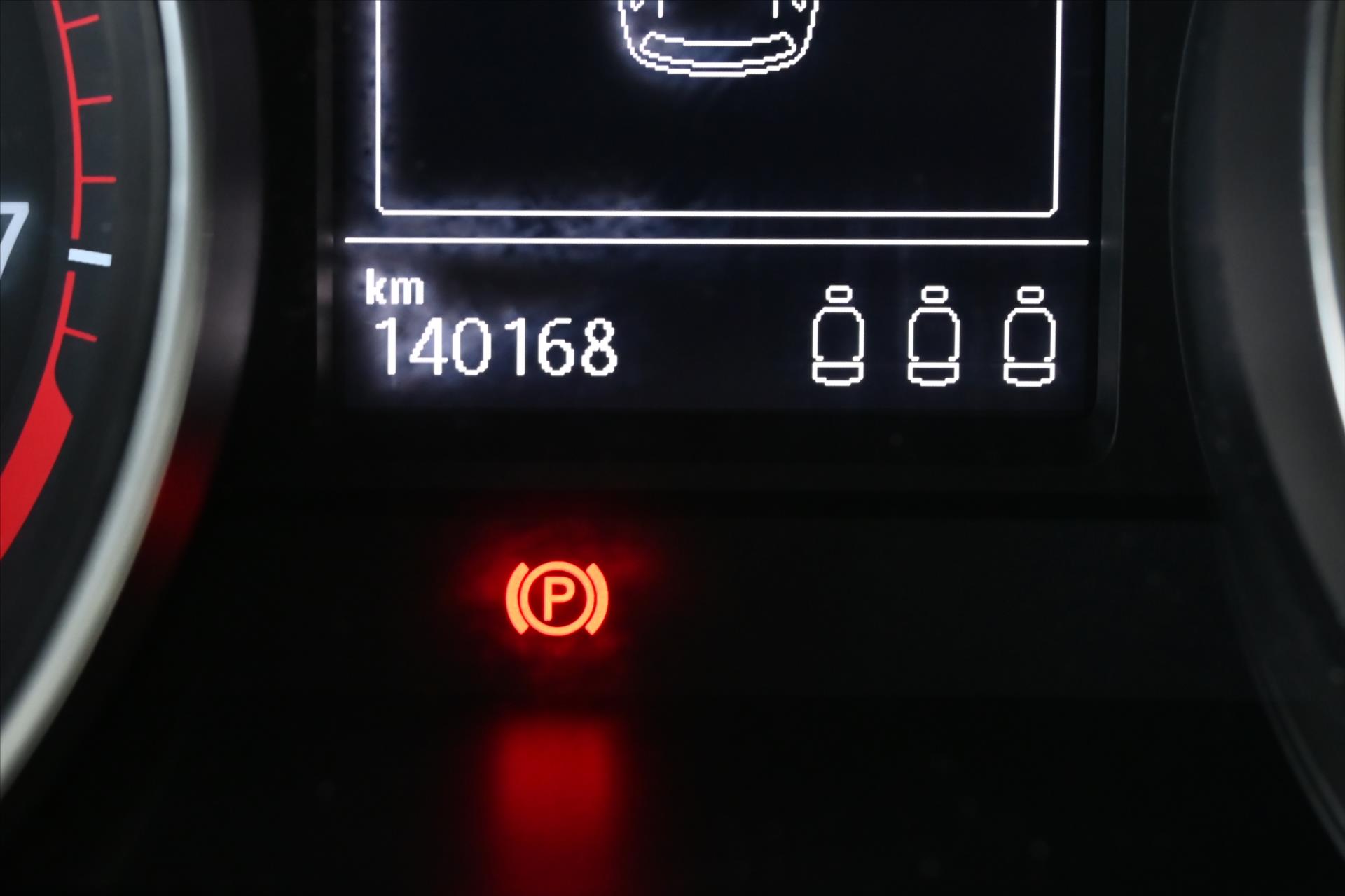 Hlavní fotografie vozu Volkswagen Passat 1,5 TSI 110 KW Business Záruka až 5 let (15)