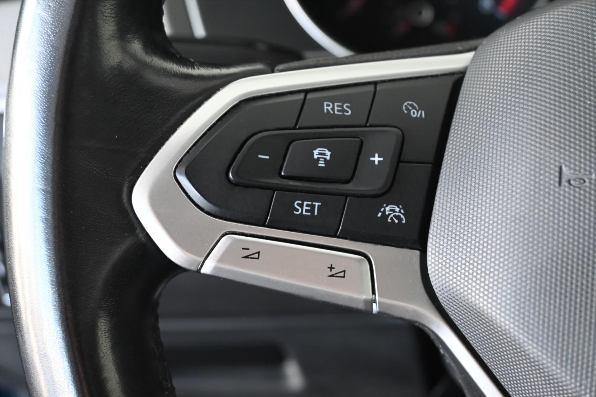 Hlavní fotografie vozu Volkswagen Passat 1,5 TSI 110 KW Business Záruka až 5 let (18)