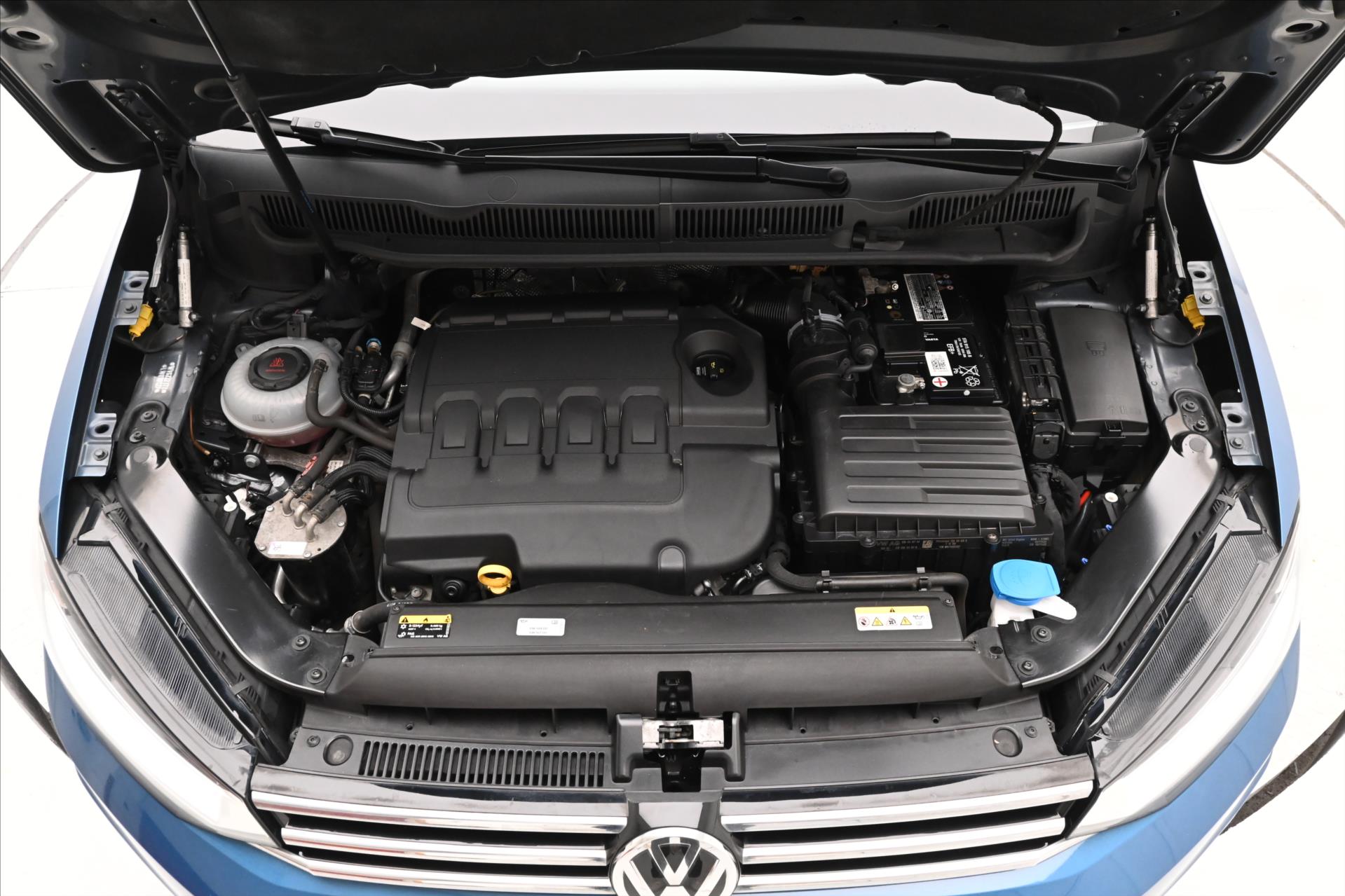 Hlavní fotografie vozu Volkswagen Touran 2,0 TDI 110 kW Highline Záruka až 5 let (10)