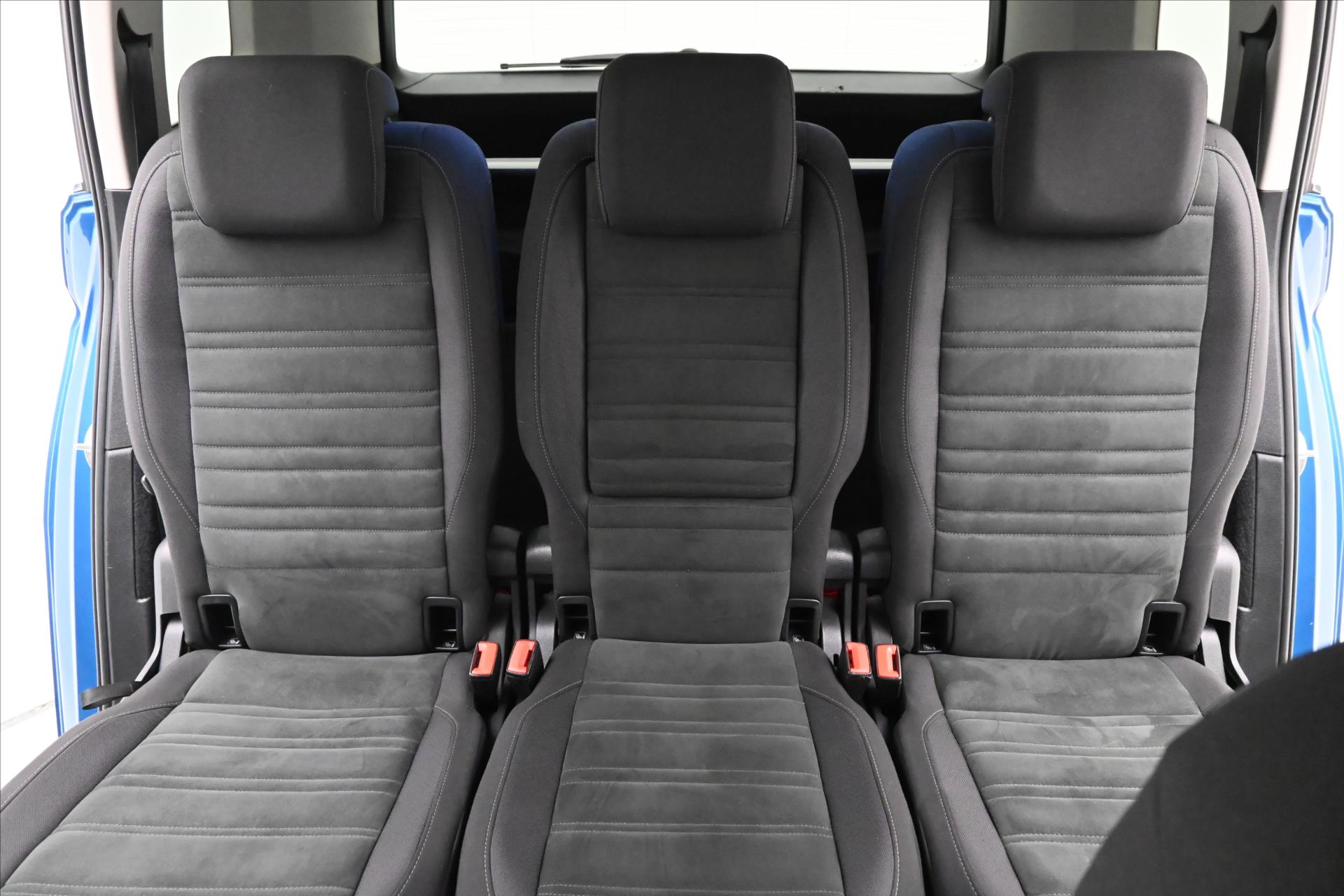 Hlavní fotografie vozu Volkswagen Touran 2,0 TDI 110 kW Highline Záruka až 5 let (28)