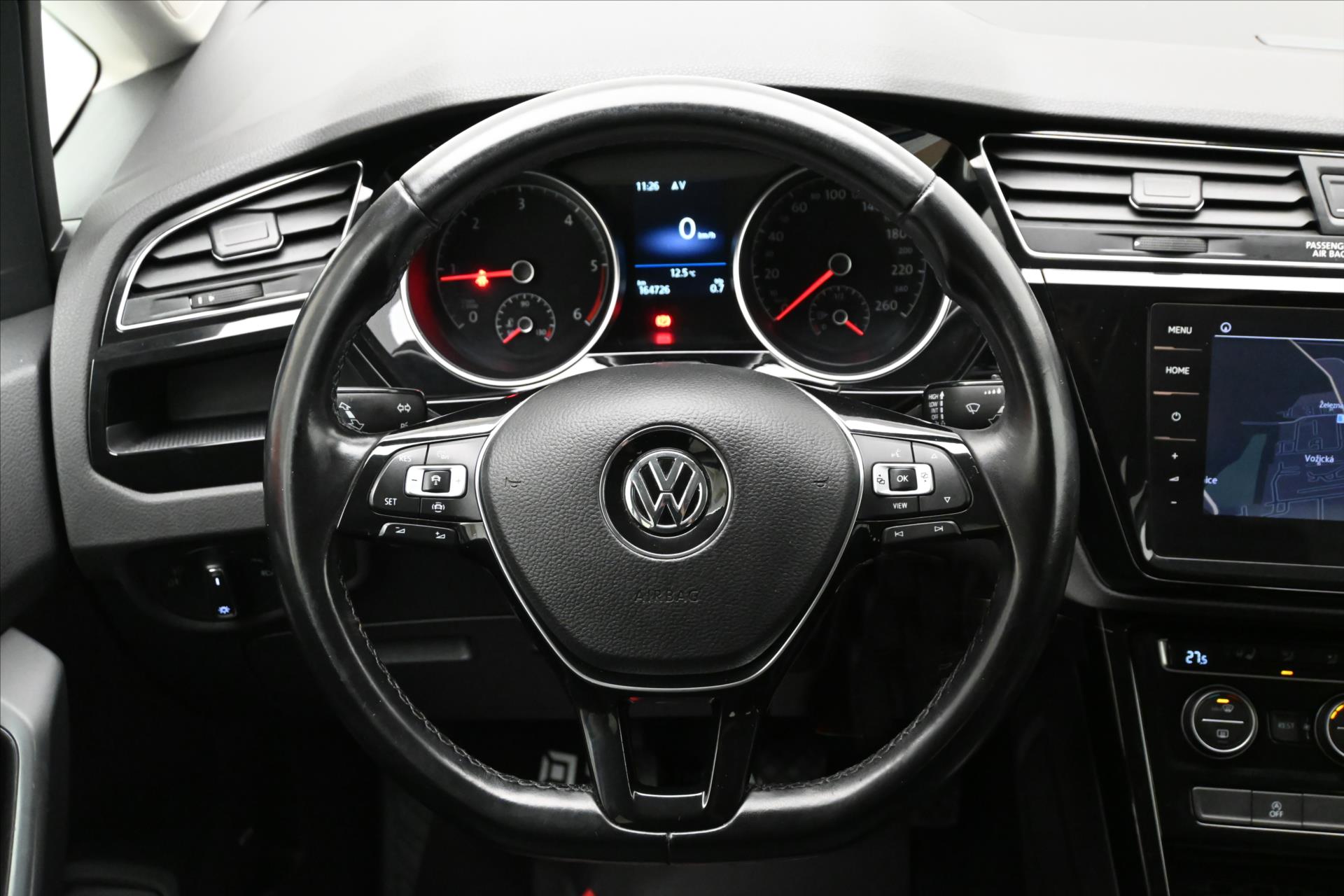 Main photo of the car Volkswagen Touran 2.0 TDI 110 kW Highline Warranty up to 5 years (19)