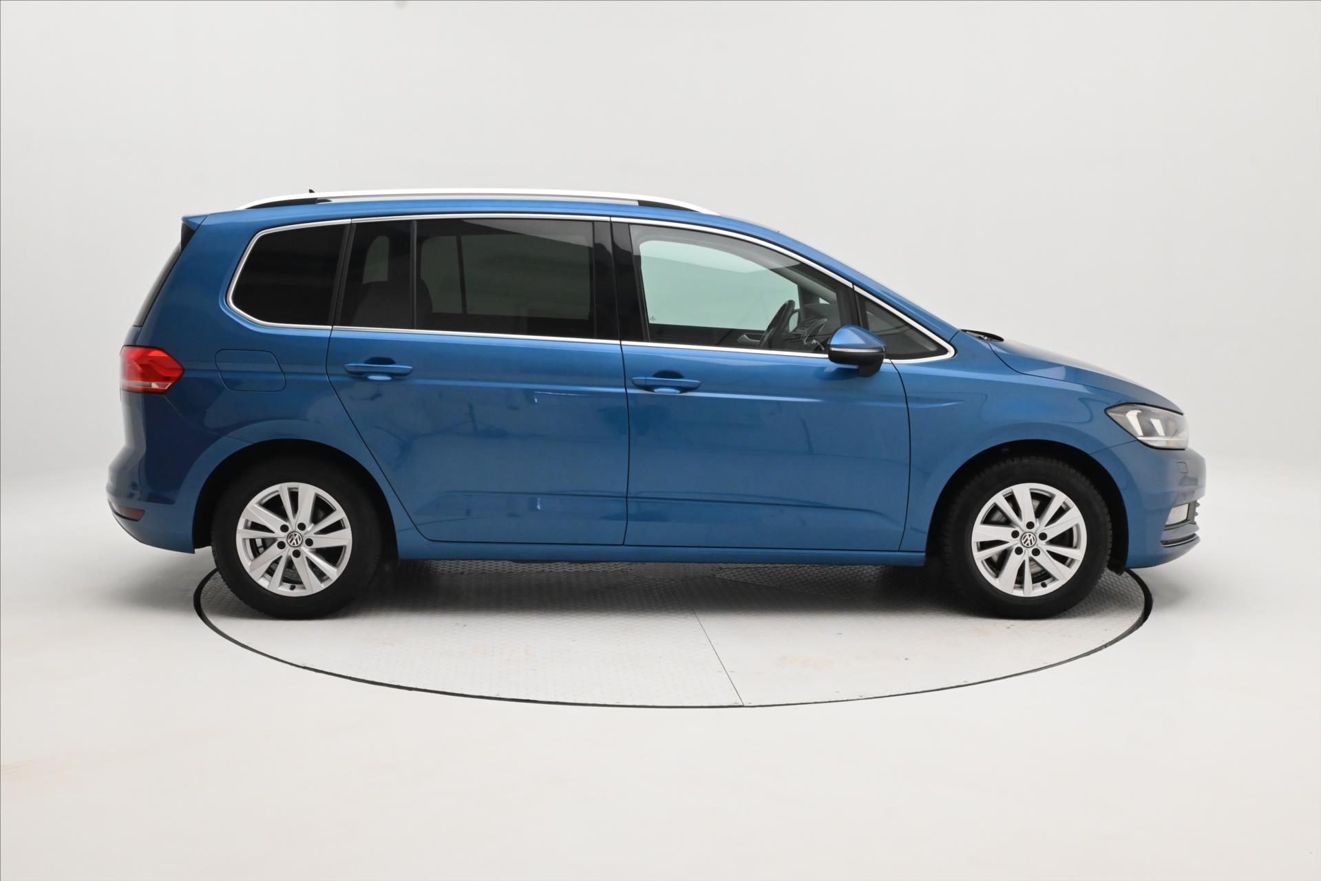 Main photo of the car Volkswagen Touran 2.0 TDI 110 kW Highline Warranty up to 5 years (5)