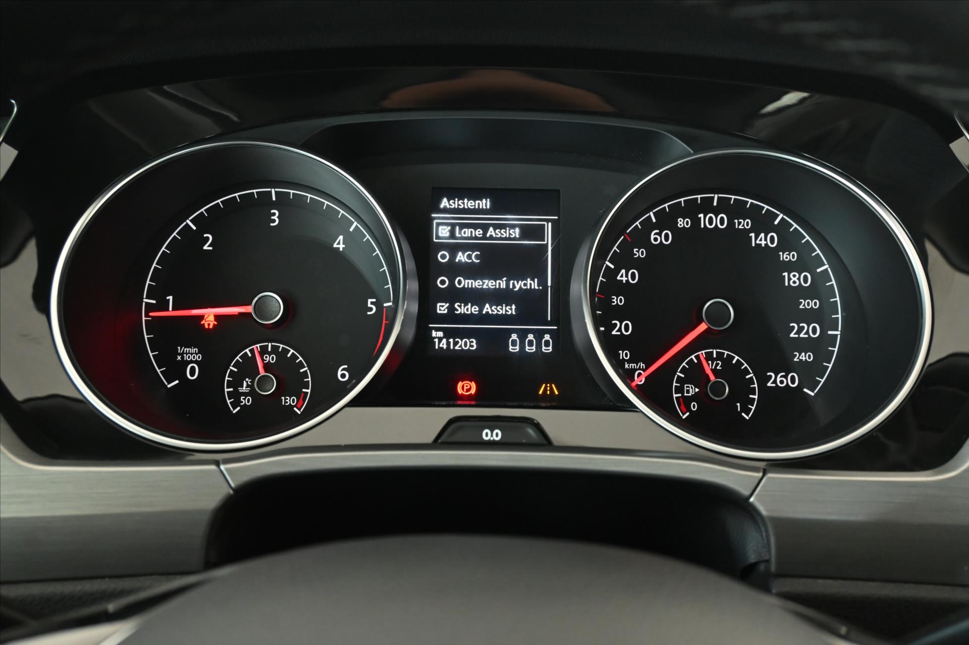 Hlavní fotografie vozu Volkswagen Touran 2,0 TDI 110 kW Comfortline Záruka až 5 let (14)