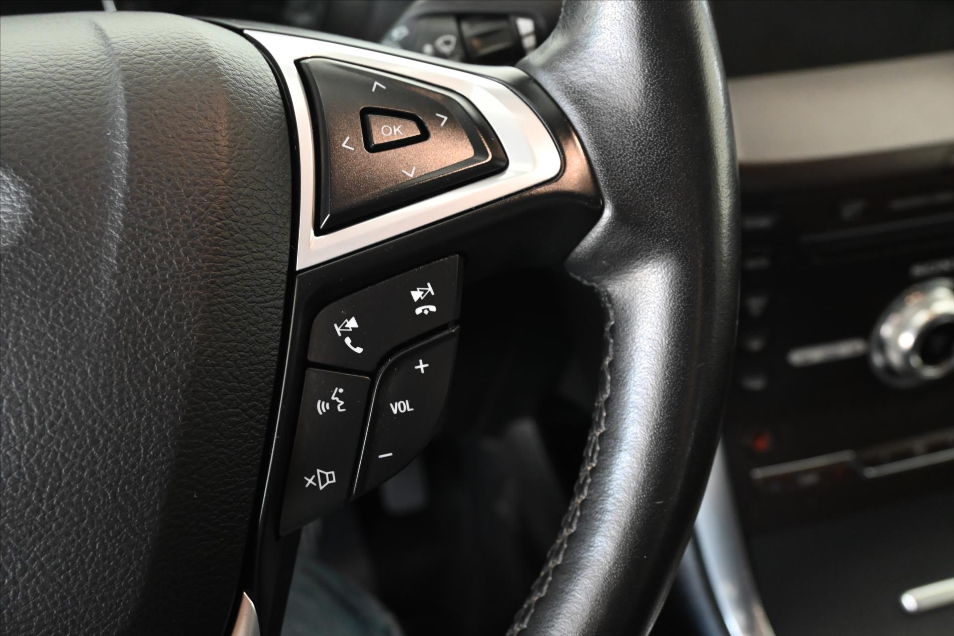 Hlavní fotografie vozu Ford S-MAX 2,0 TDCI 140kW Titanium AT8 Záruka až 5 let (18)