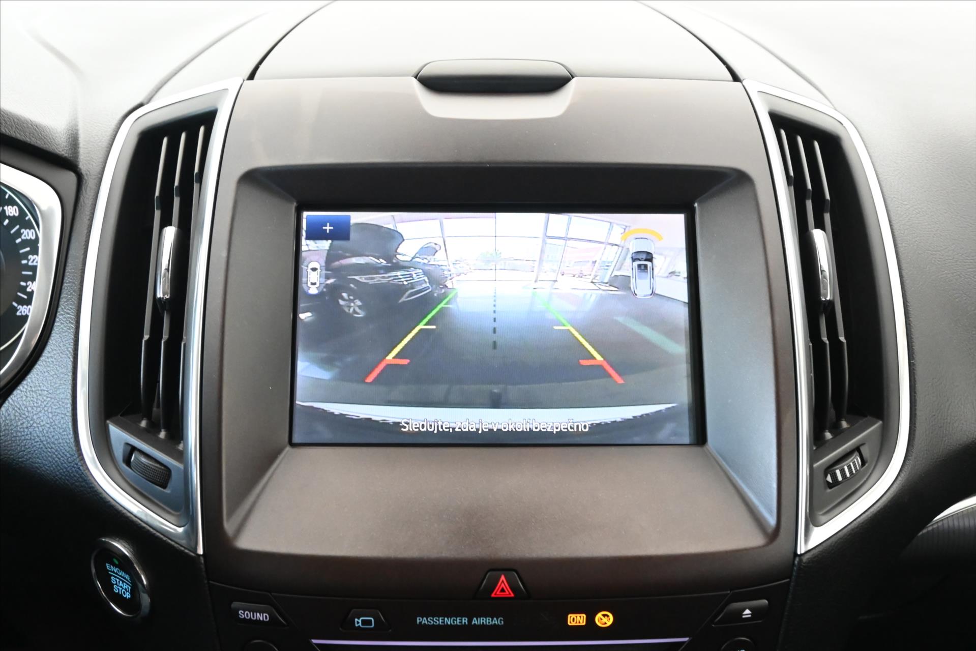 Hlavní fotografie vozu Ford S-MAX 2,0 TDCI 140kW Titanium AT8 Záruka až 5 let (20)