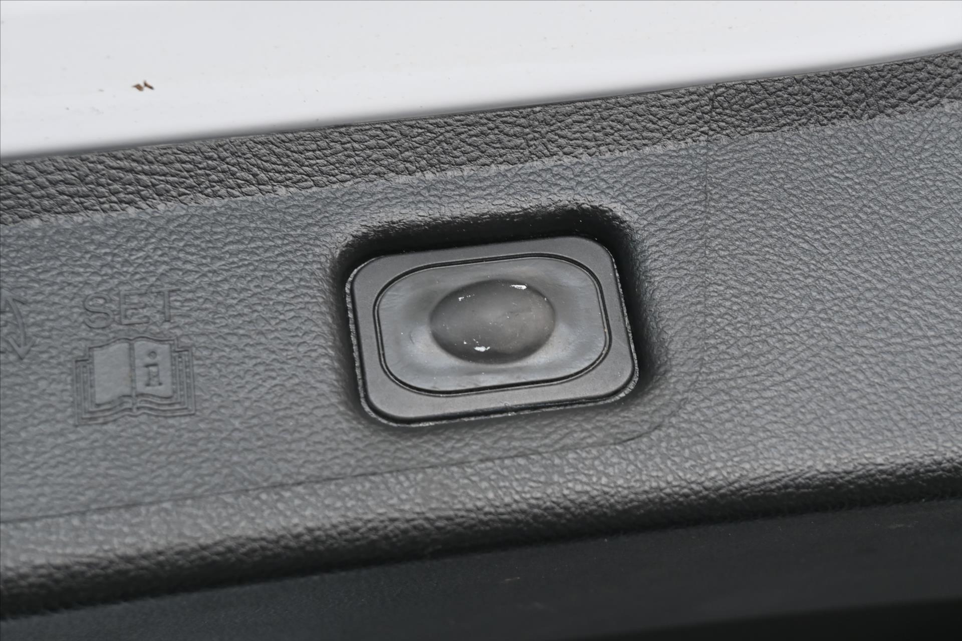 Hlavní fotografie vozu Ford S-MAX 2,0 TDCI 140kW Titanium AT8 Záruka až 5 let (28)