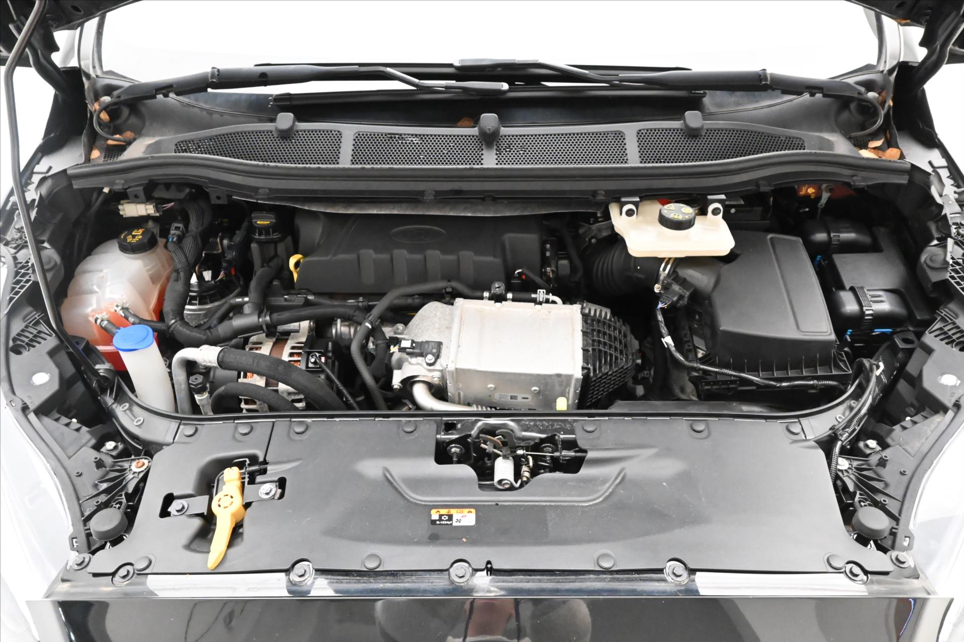 Hlavní fotografie vozu Ford S-MAX 2,0 EcoBlue 140 kW AT8 7/Míst Titanium Záruka až 5 let (9)