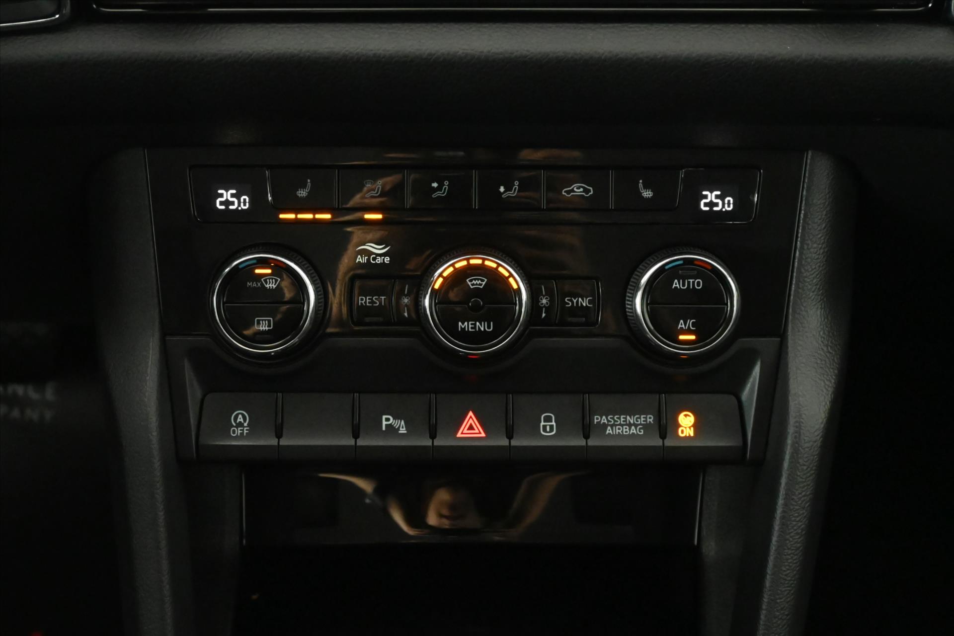 Hlavní fotografie vozu Škoda Kodiaq 2,0 TDI 147 kW DSG 4X4 Style Záruka až 5 let (21)