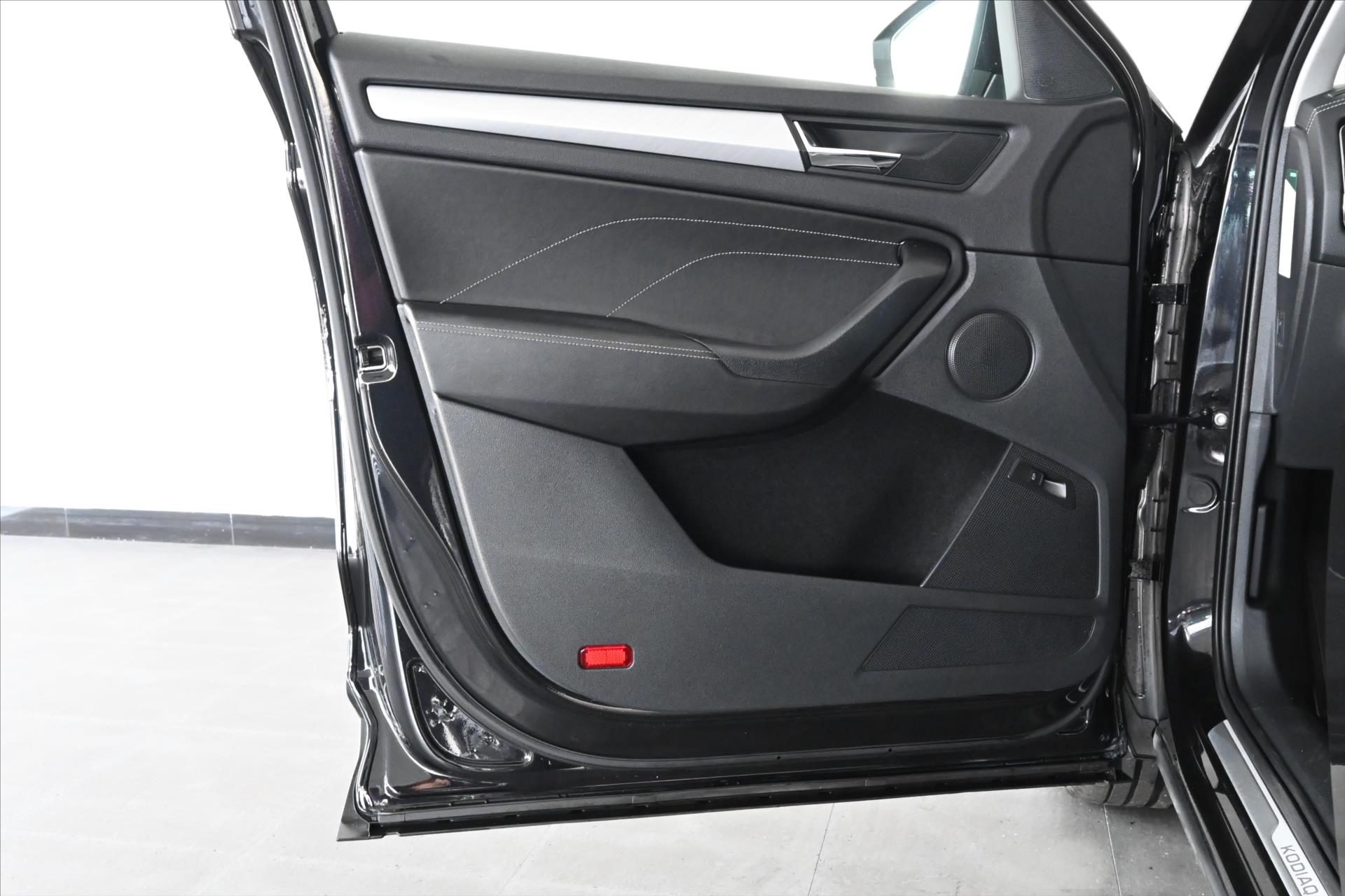 Main photo of the car Skoda Kodiaq 1.5 TSI 110 kW DSG Style Warranty up to 5 years (26)