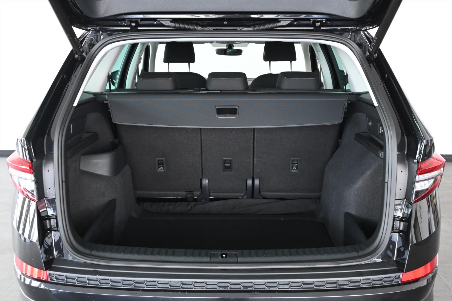 Hlavní fotografie vozu Škoda Kodiaq 1,5 TSI 110kW DSG STYLE Záruka až 5 let (6)