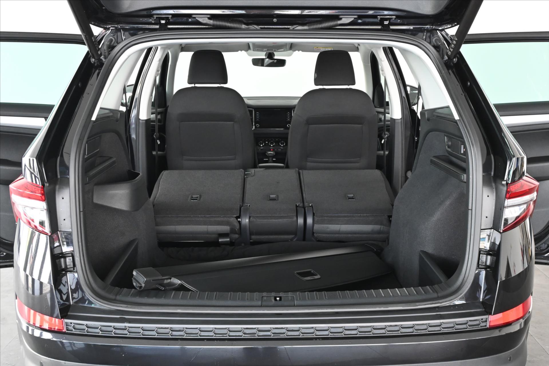 Hlavní fotografie vozu Škoda Kodiaq 1,5 TSI 110kW DSG STYLE Záruka až 5 let (7)