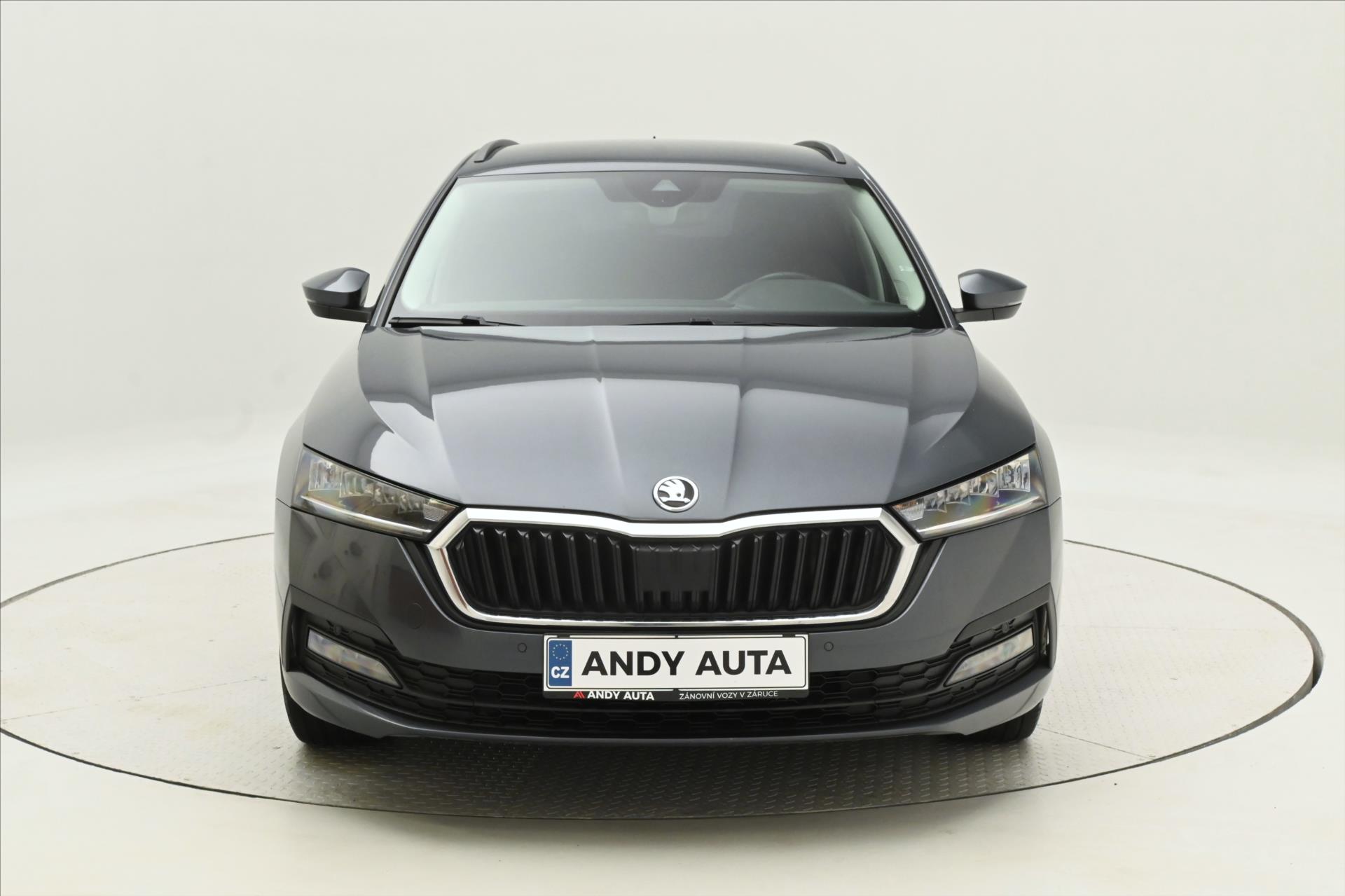 Hlavní fotografie vozu Škoda Octavia 2,0 TDI 110 kW DSG Business Záruka až 5 let (2)