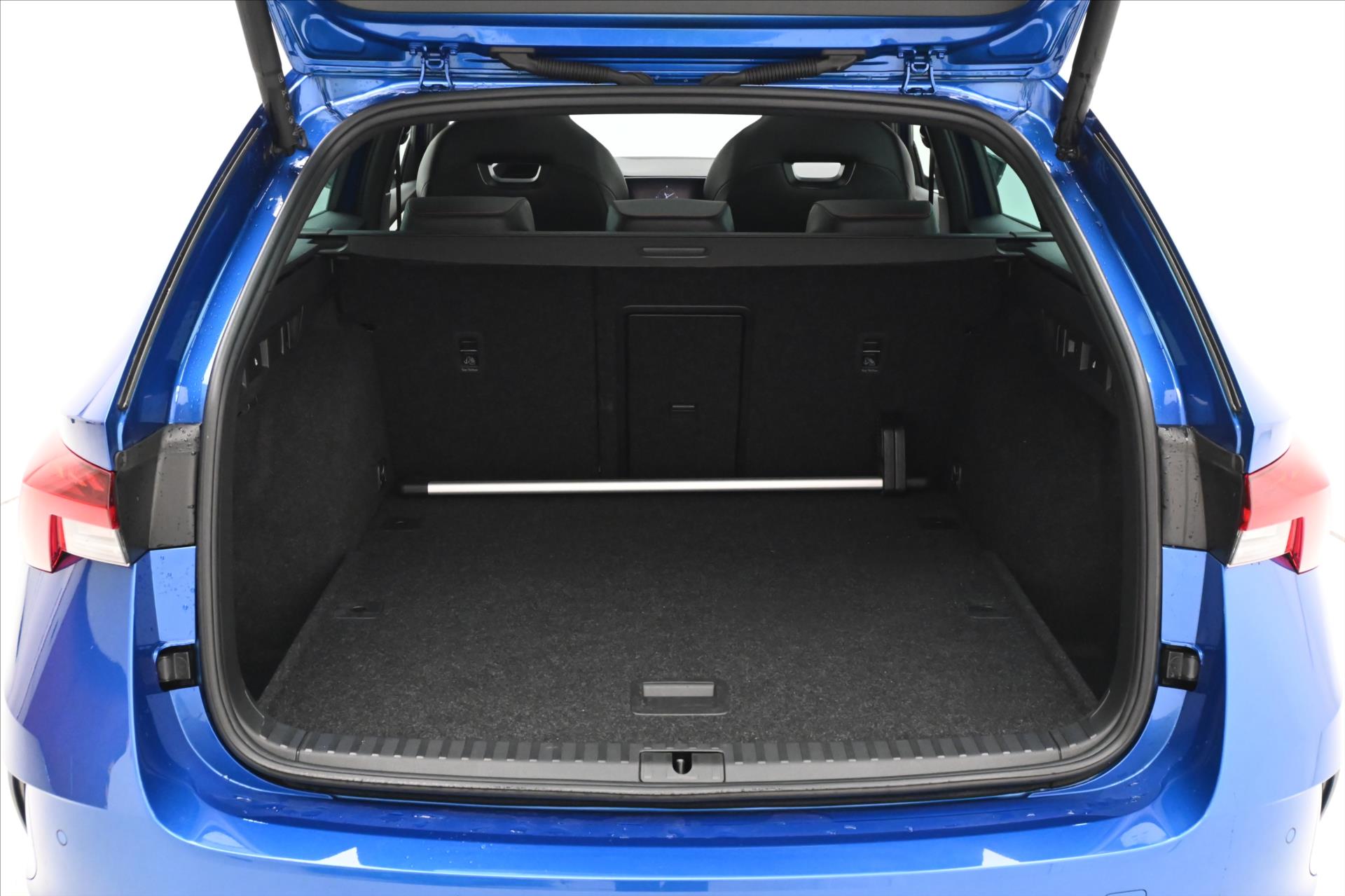 Main photo of the car Skoda Octavia 2.0 RS TDI 147 kW Panorama Warranty up to 5 years (11)