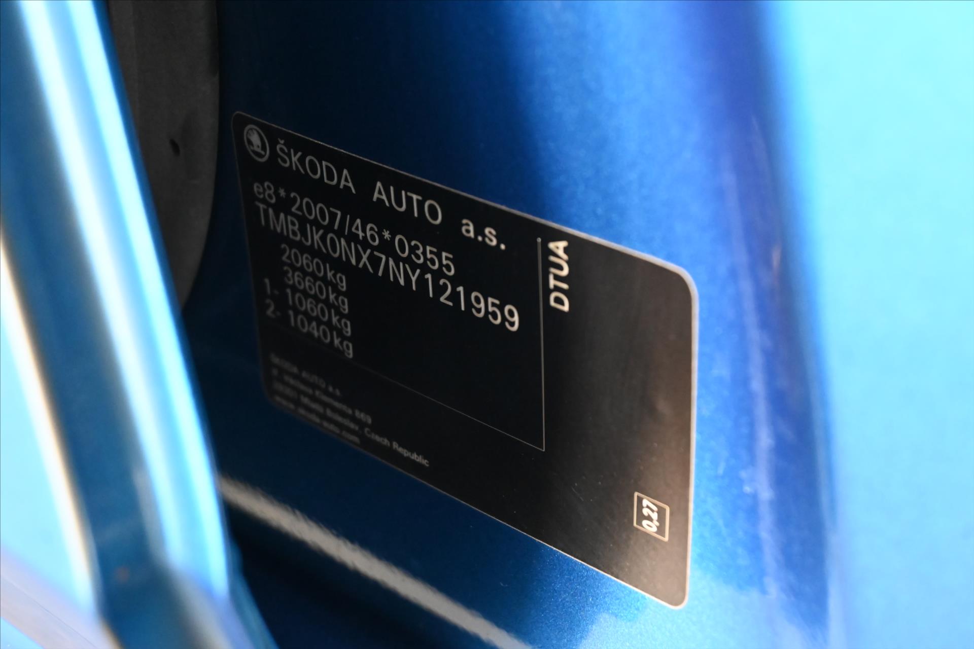 Main photo of the car Skoda Octavia 2.0 RS TDI 147 kW Panorama Warranty up to 5 years (13)