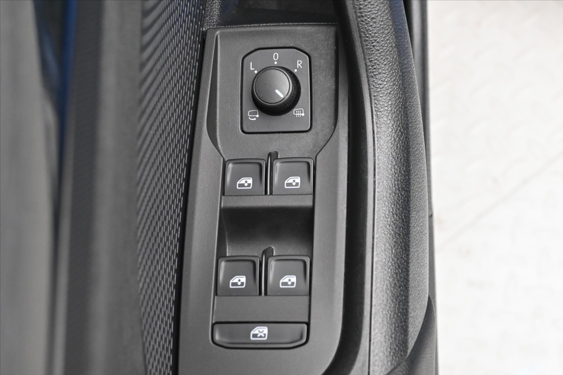 Main photo of the car Skoda Octavia 2.0 RS TDI 147 kW Panorama Warranty up to 5 years (28)