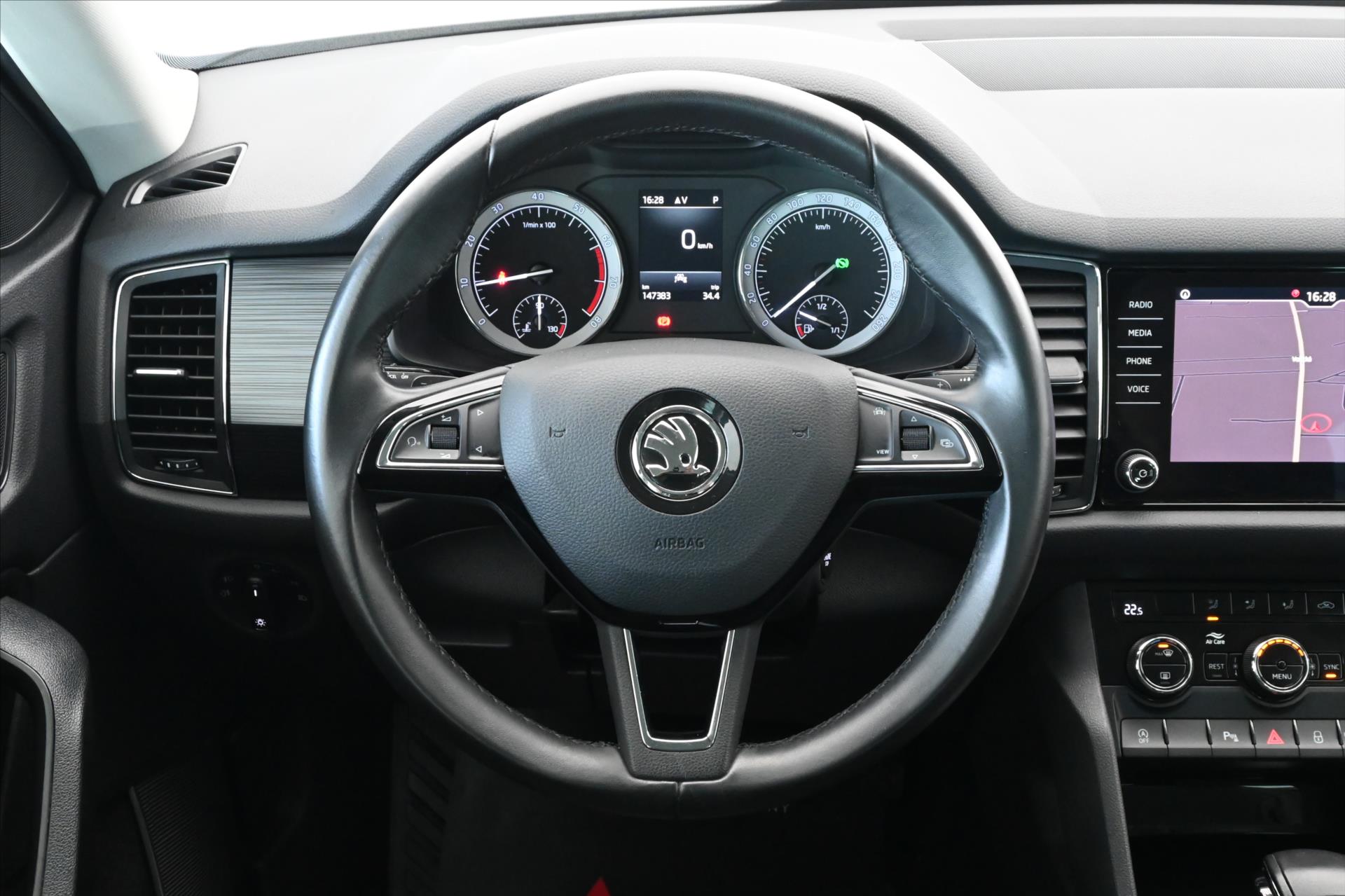 Hlavní fotografie vozu Škoda Kodiaq 1,5 TSI 110 KW DSG Style Záruka až 5 let (17)