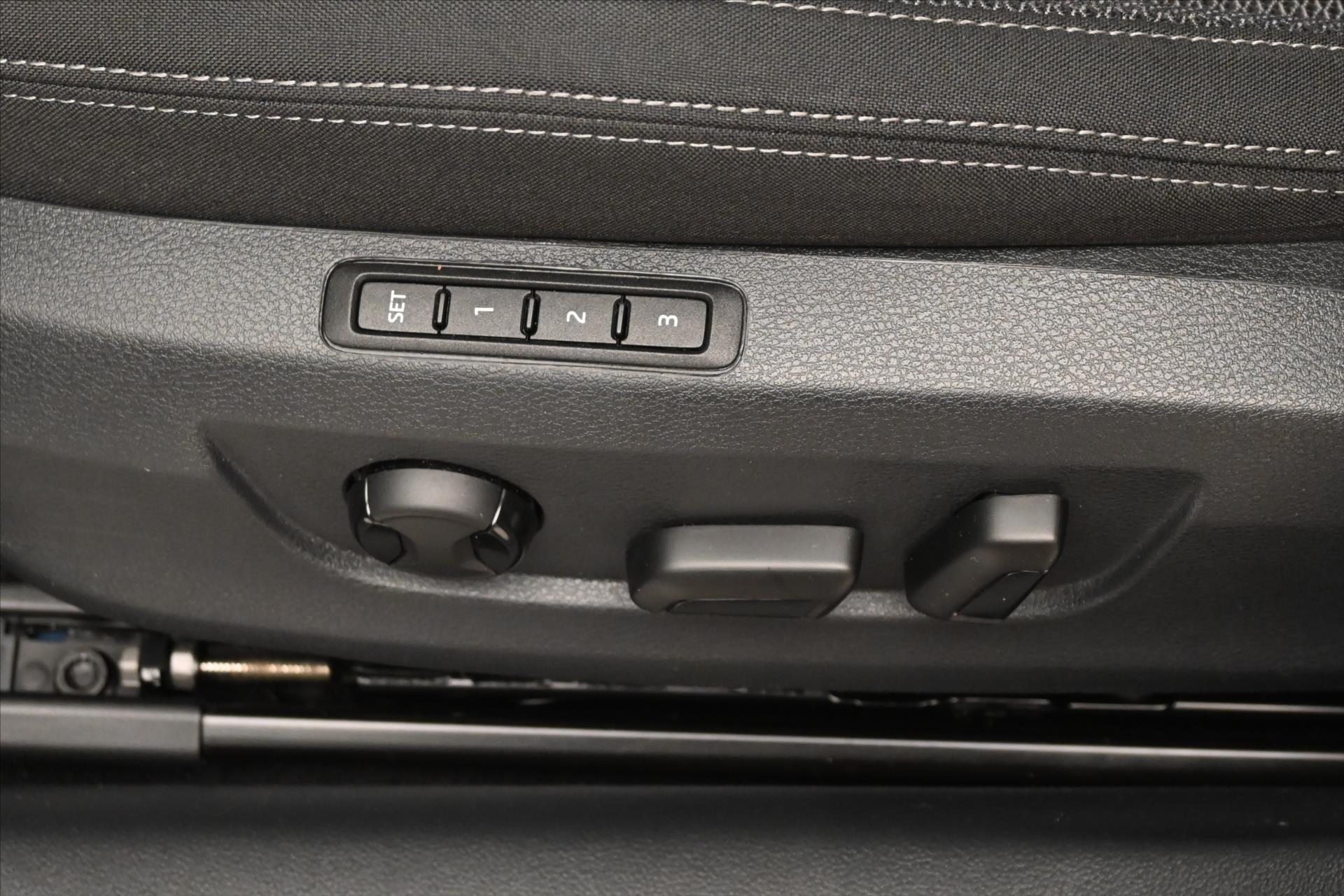 Main photo of the car Skoda Superb 1.5 TSI 110 kW DSG Business Warranty up to 5 years (31)