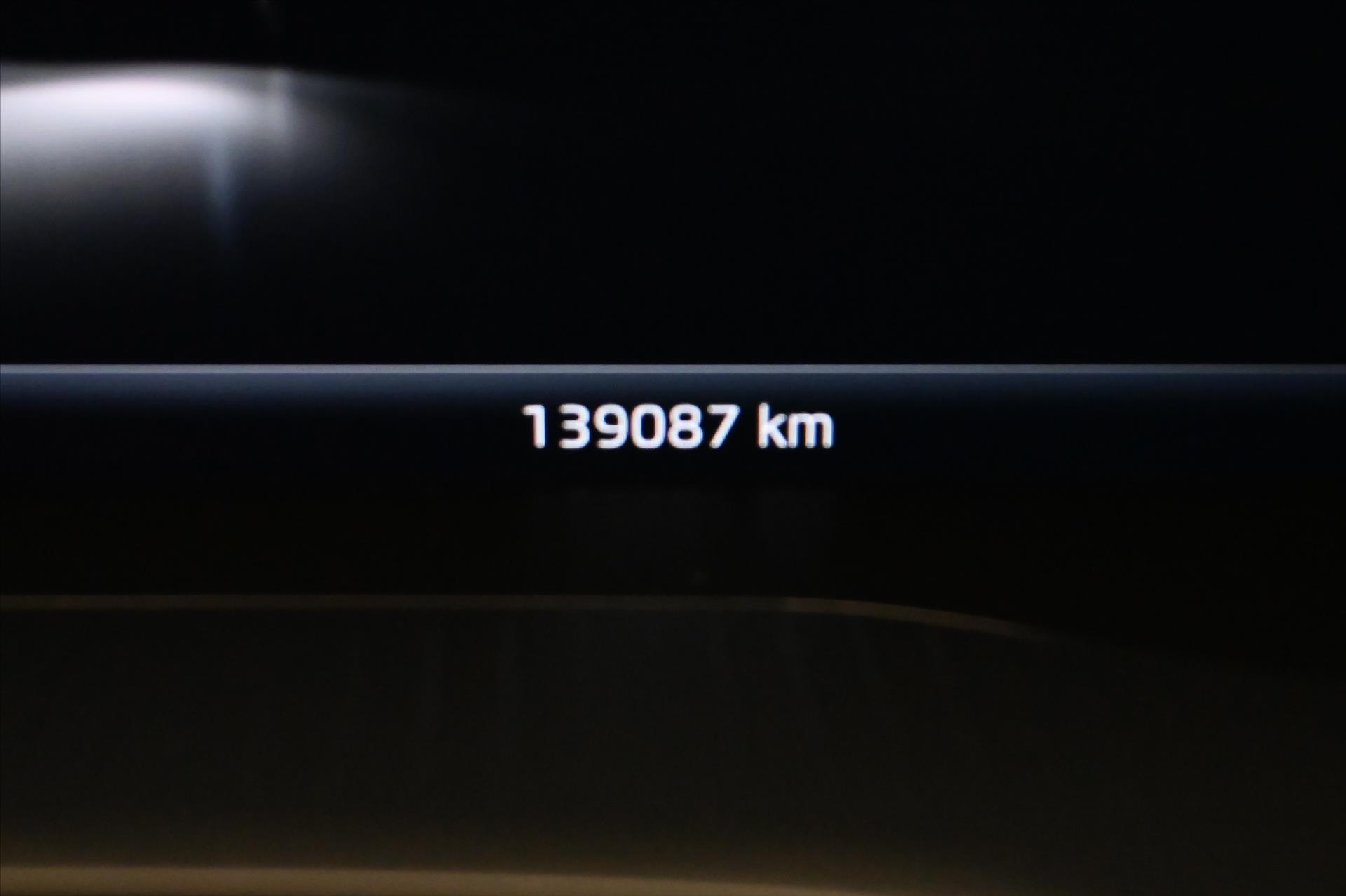 Hlavní fotografie vozu Škoda Karoq 1,5 TSi 110 kW SportLine ZÁRUKA AŽ 5 LET (17)