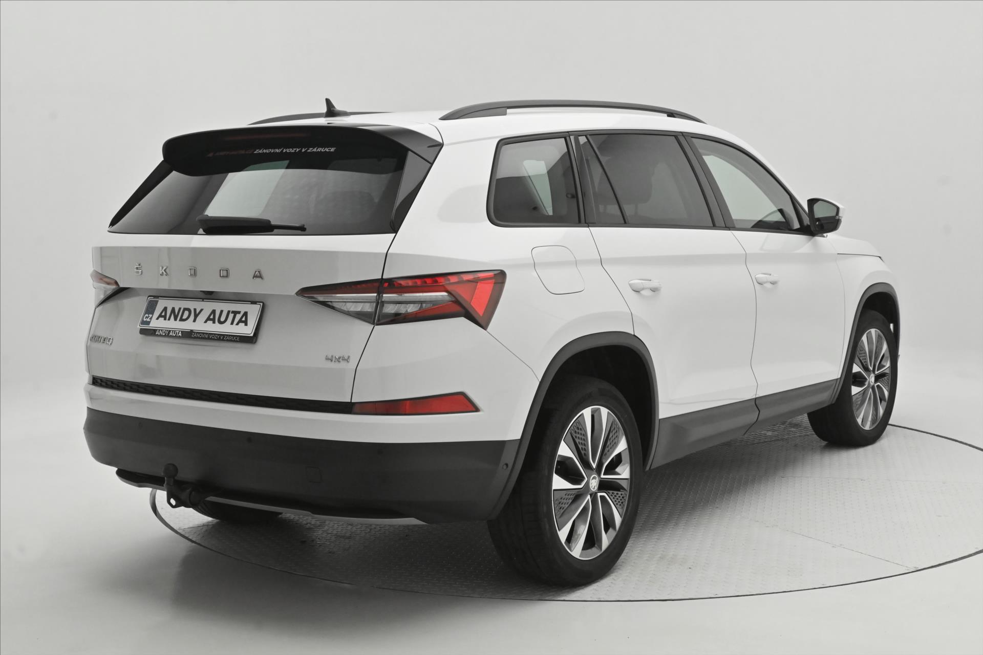 Main photo of the car Skoda Kodiaq 2.0 TDI 147 KW DSG 4X4 TOWING Warranty up to 5 years (5)