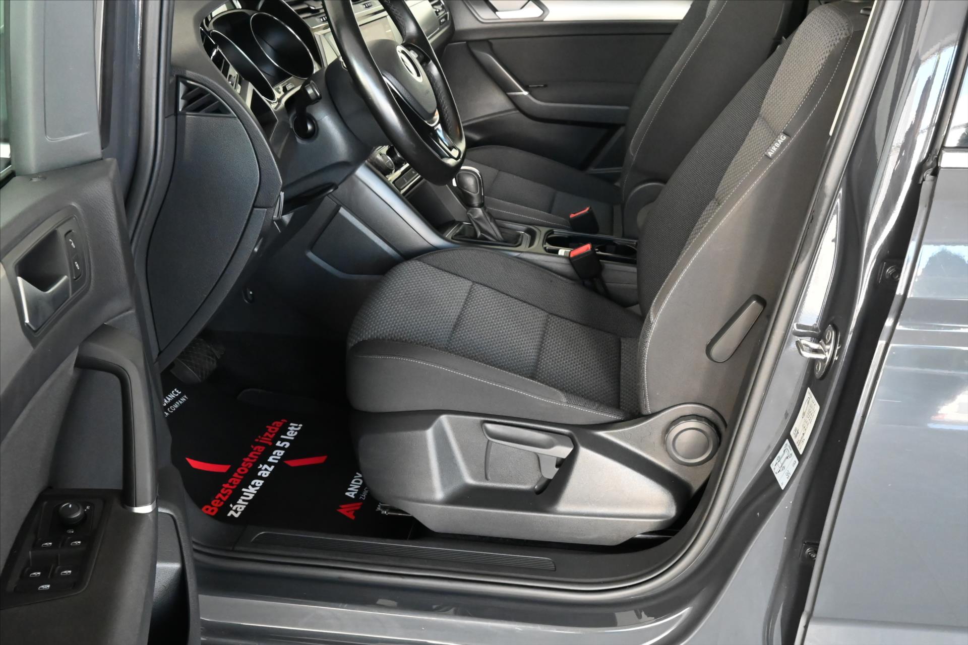 Hlavní fotografie vozu Volkswagen Touran 2,0 TDI 110 kW DSG 7/Míst Comfortline ZÁRUKA AŽ 5 LET (11)