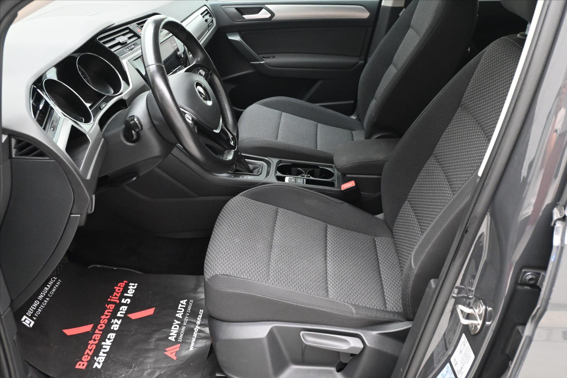 Hlavní fotografie vozu Volkswagen Touran 2,0 TDI 110 kW DSG 7/Míst Comfortline ZÁRUKA AŽ 5 LET (14)