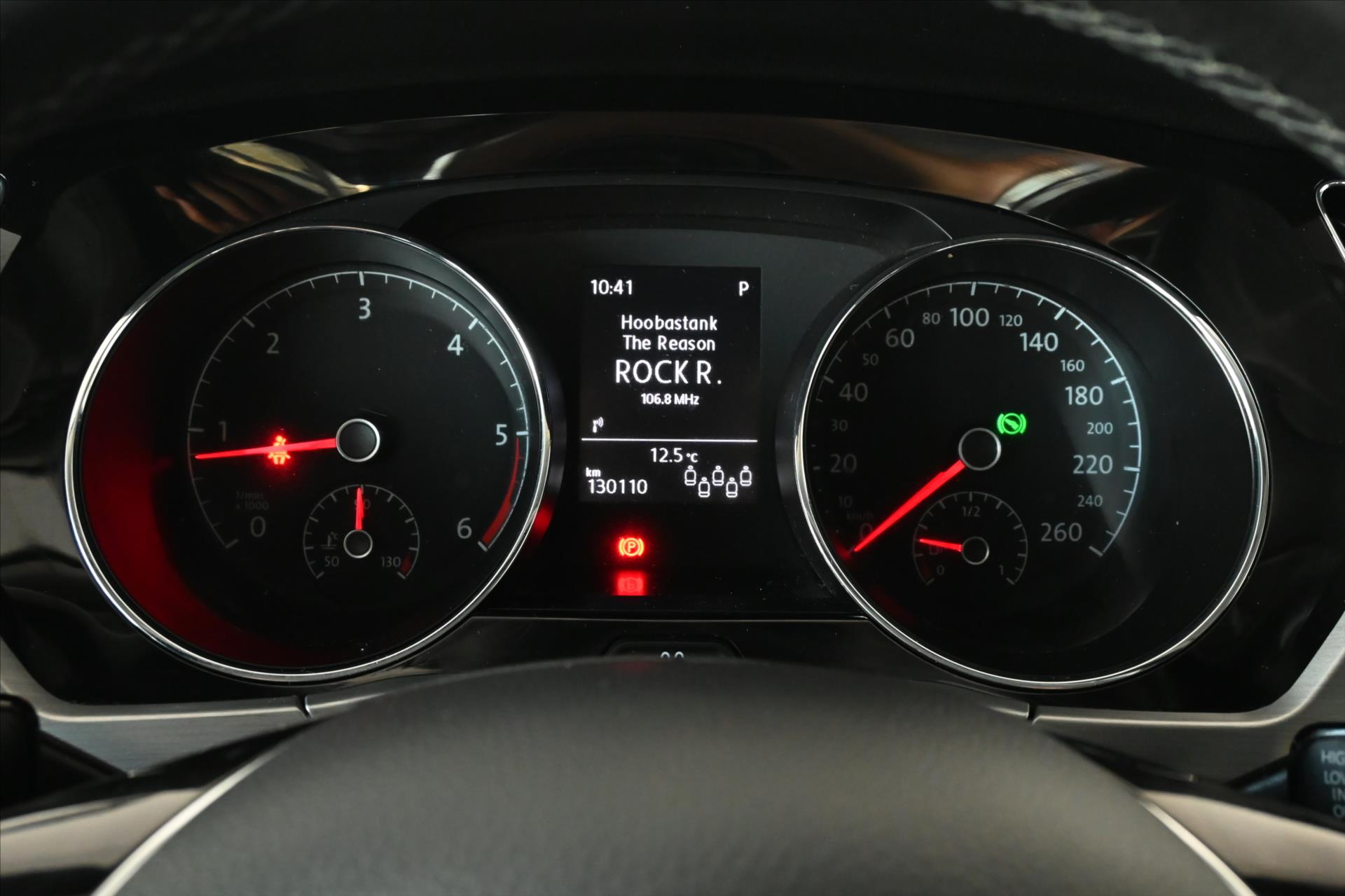 Hlavní fotografie vozu Volkswagen Touran 2,0 TDI 110 kW DSG 7/Míst Comfortline ZÁRUKA AŽ 5 LET (15)