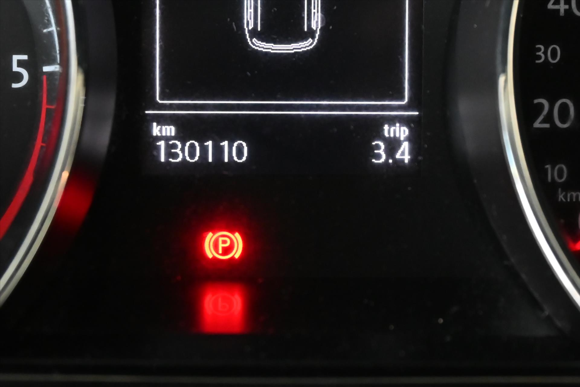 Hlavní fotografie vozu Volkswagen Touran 2,0 TDI 110 kW DSG 7/Míst Comfortline ZÁRUKA AŽ 5 LET (16)