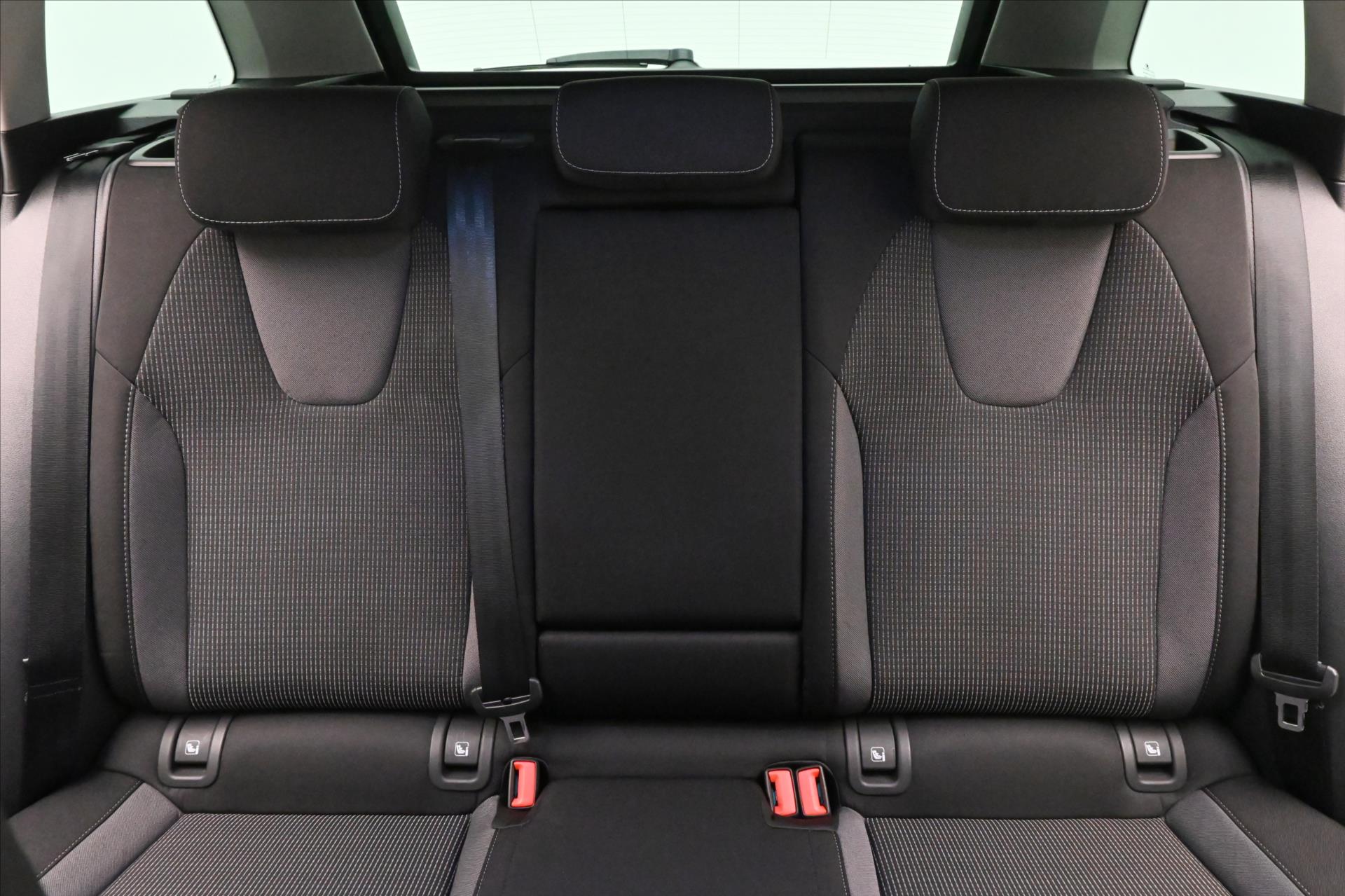 Main photo of the car Skoda Octavia 2.0 TDI 110KW DSG Ambition Warranty up to 5 years (28)