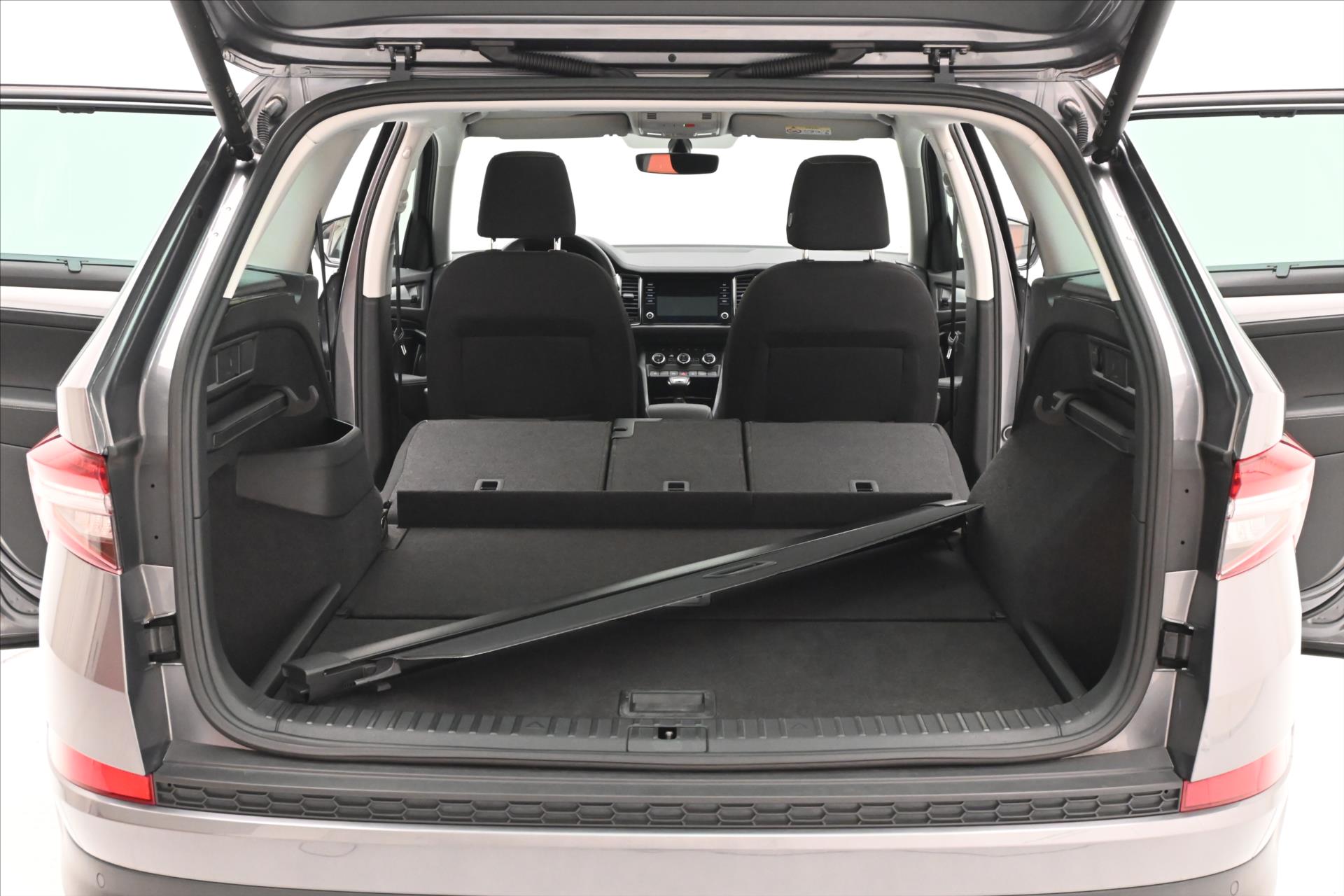 Main photo of the car Skoda Kodiaq 2.0 TDI 110 kW DSG PANORAMA Warranty up to 5 years (11)