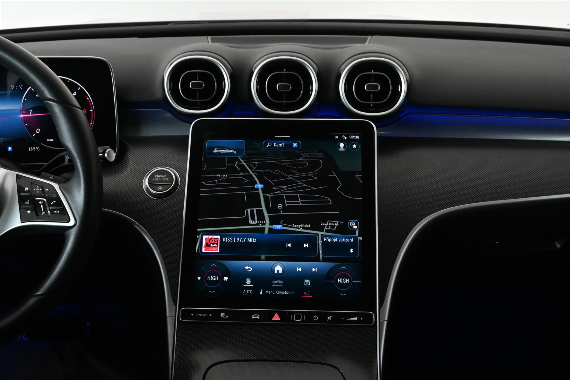 Hlavní fotografie vozu Mercedes-Benz Třídy C 2,0 220d 145 kW 9G-Tronic Avantgarde Záruka až 5 let (13)