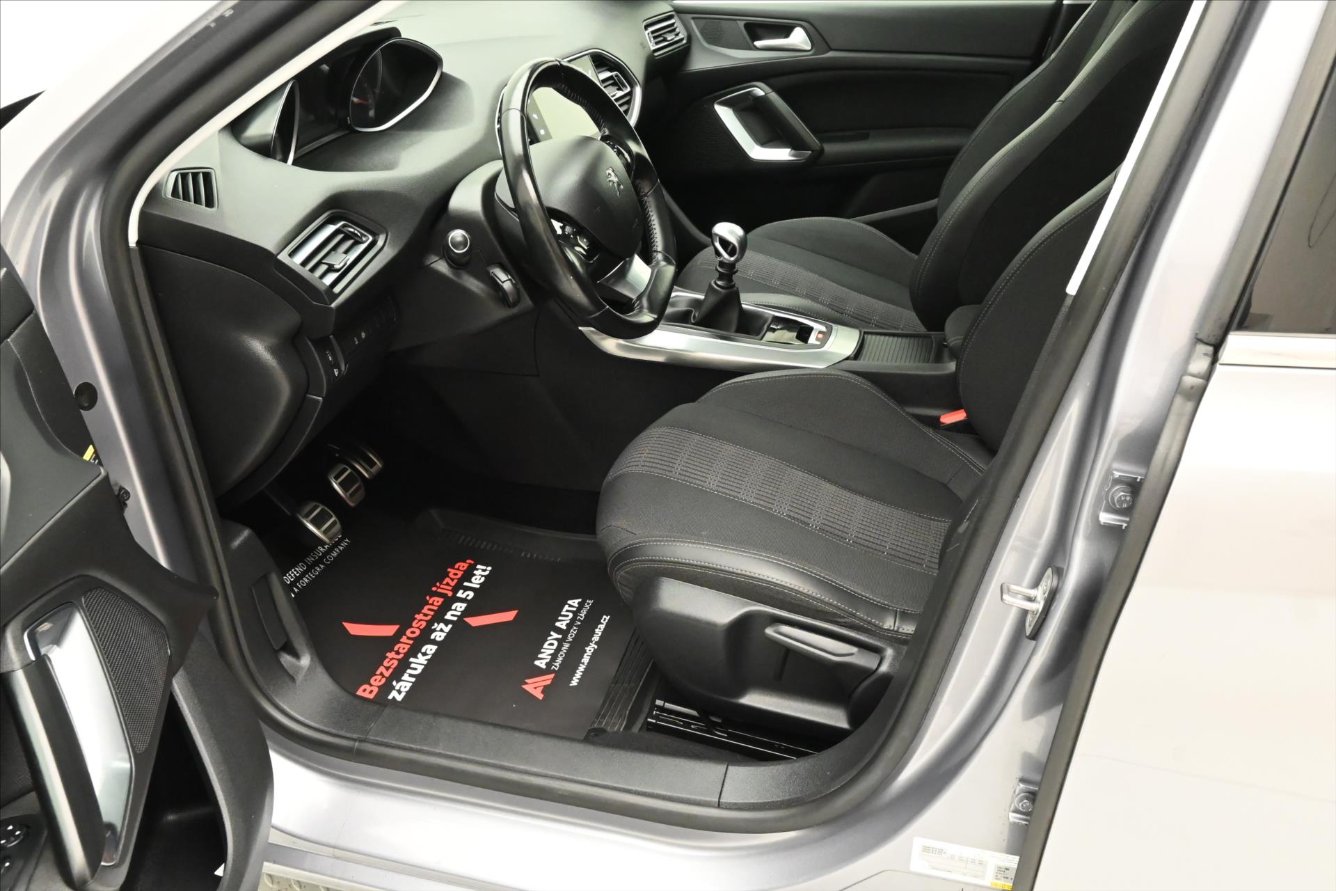 Main photo of the car Peugeot 308 1.5 BlueHDi SW 96 kW Warranty up to 5 years (14)