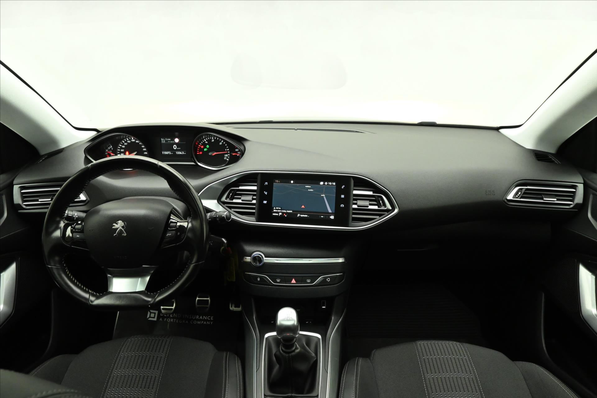 Hlavní fotografie vozu Peugeot 308 1,5 BlueHDi SW 96kW Záruka až 5 let (15)