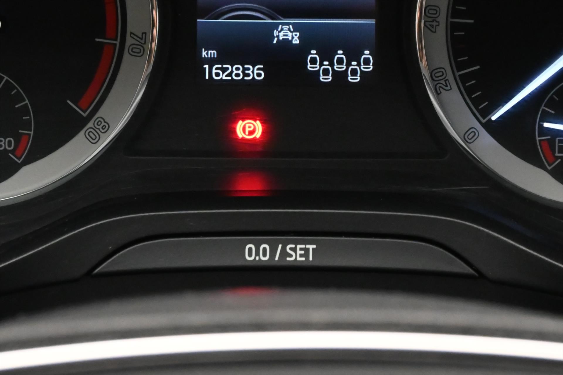 Hlavní fotografie vozu Škoda Kodiaq 1,5 TSI 110 kW 7míst Clever Záruka až 5 let (19)