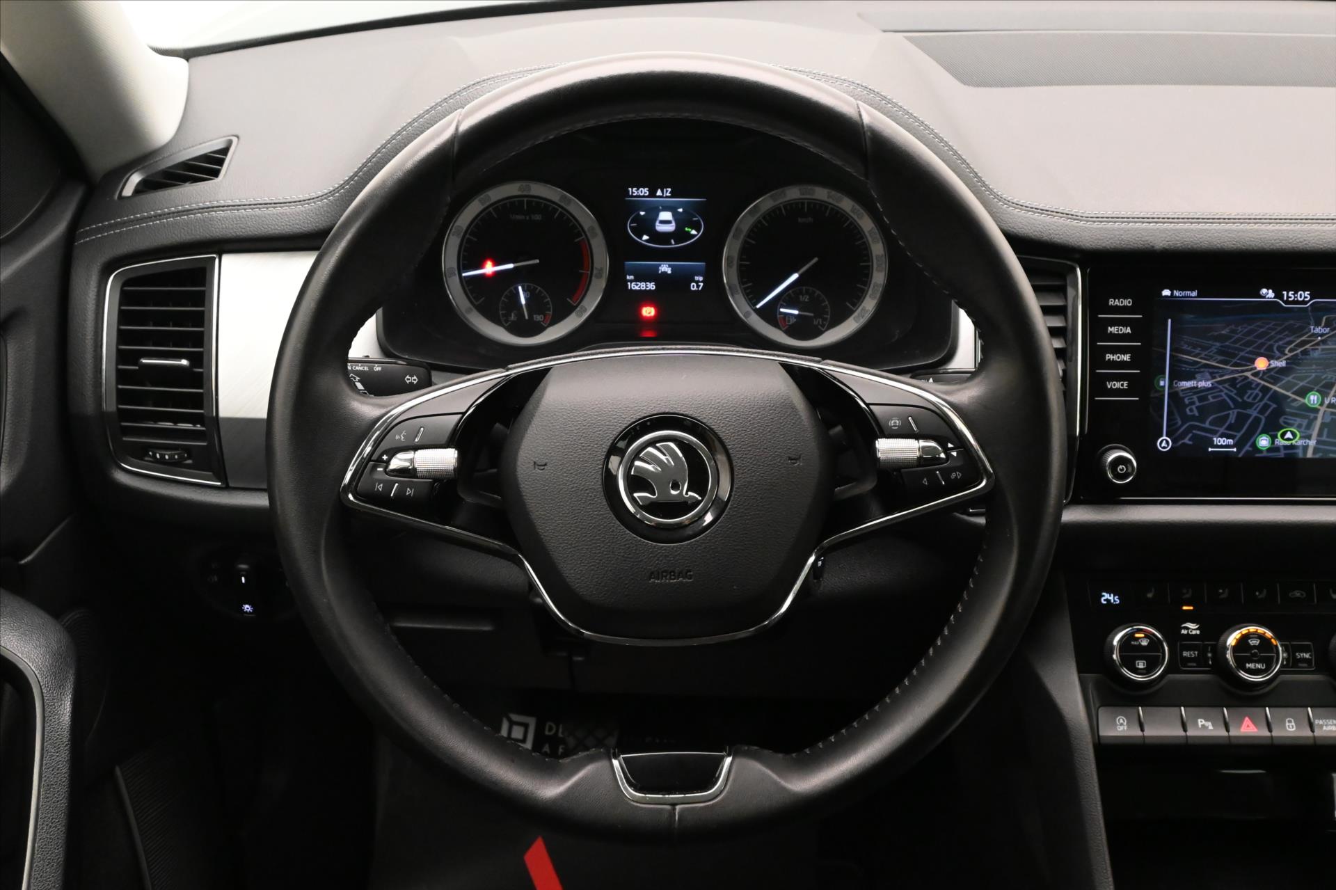 Hlavní fotografie vozu Škoda Kodiaq 1,5 TSI 110 kW 7míst Clever Záruka až 5 let (20)