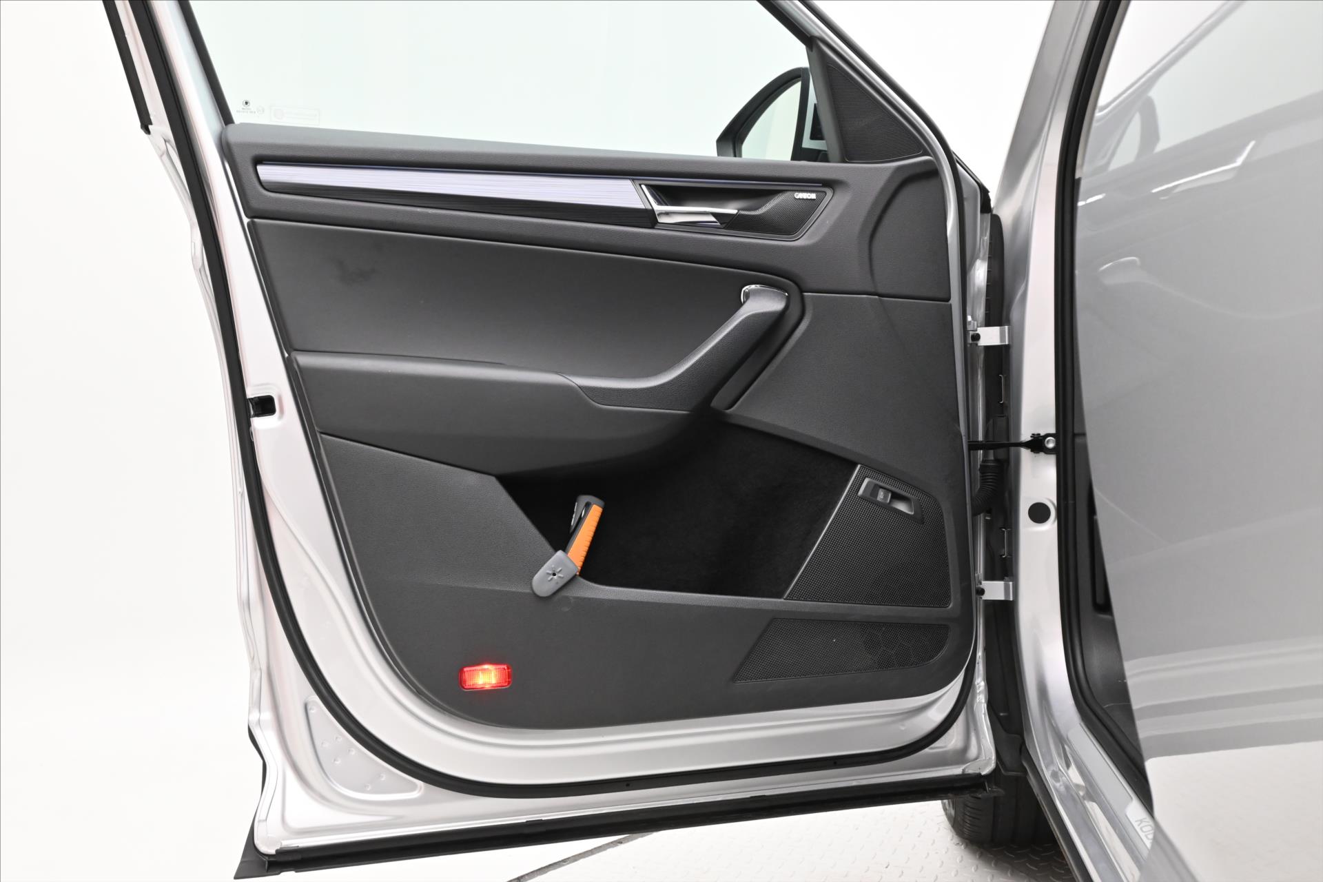 Hlavní fotografie vozu Škoda Kodiaq 1,5 TSI 110 kW DSG Business Záruka až 5 let (26)