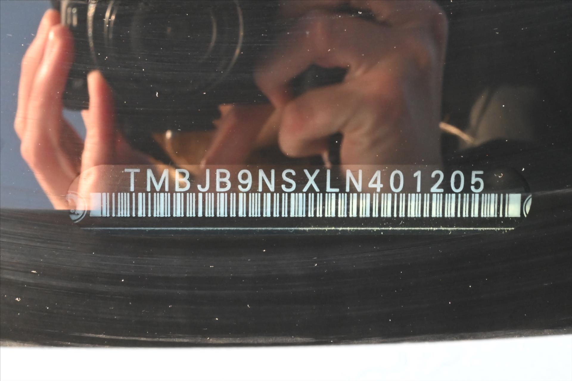 Hlavní fotografie vozu Škoda Kodiaq 1,5 TSI 110kW Business DSG VŮŽ PŘIPRAVUJEME K PRODEJI (3)