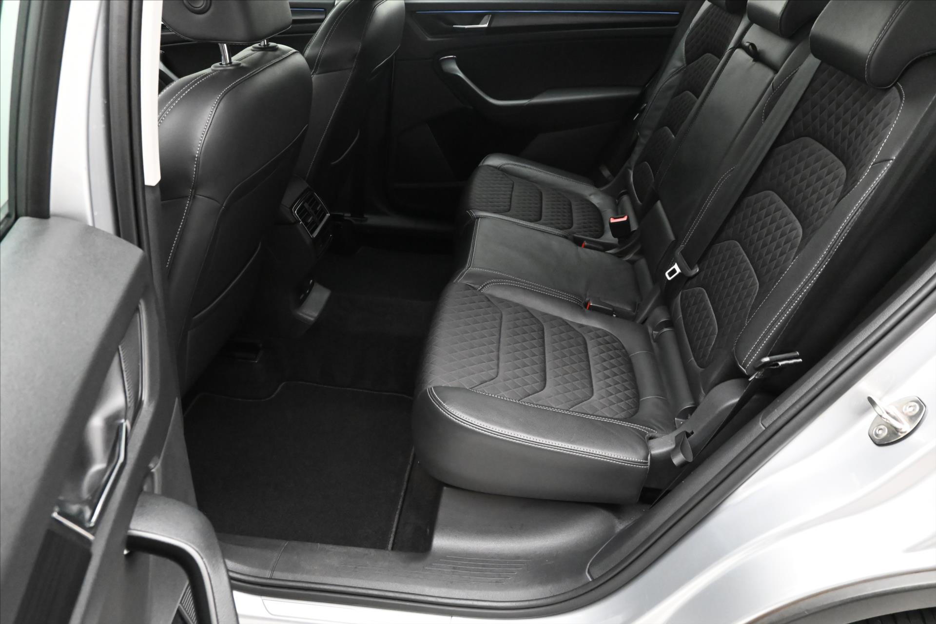 Hlavní fotografie vozu Škoda Kodiaq 1,5 TSI 110kW Business DSG Záruka až 5 let (13)