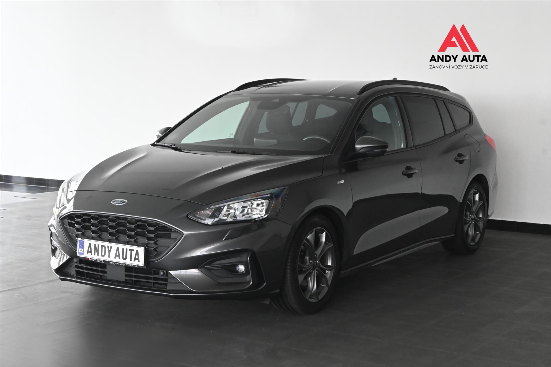 Ford Focus 2.0 ECoblue 110 kW st-line warranty up to 5 years