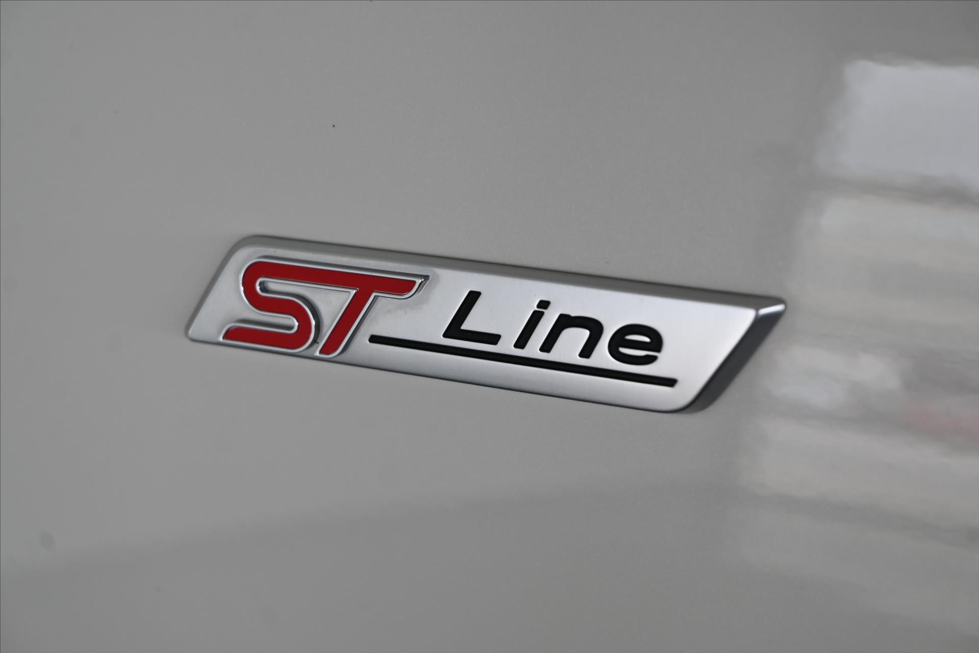 Hlavní fotografie vozu Ford Focus 1,5 EcoBlue 88 kW ST-Line AT/8 Záruka až 5 let (33)