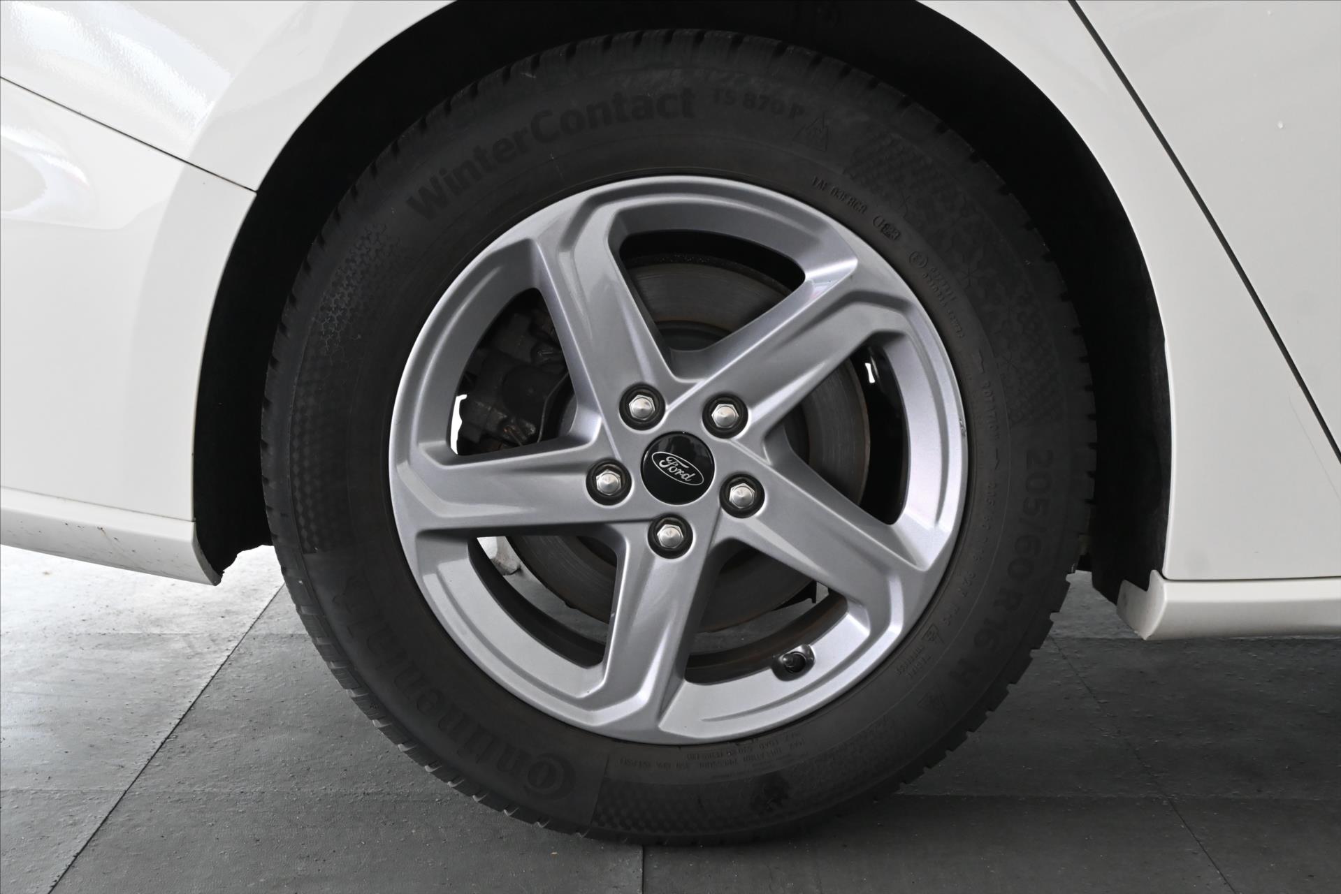 Hlavní fotografie vozu Ford Focus 1,5 EcoBlue 88 kW ST-Line AT/8 Záruka až 5 let (34)