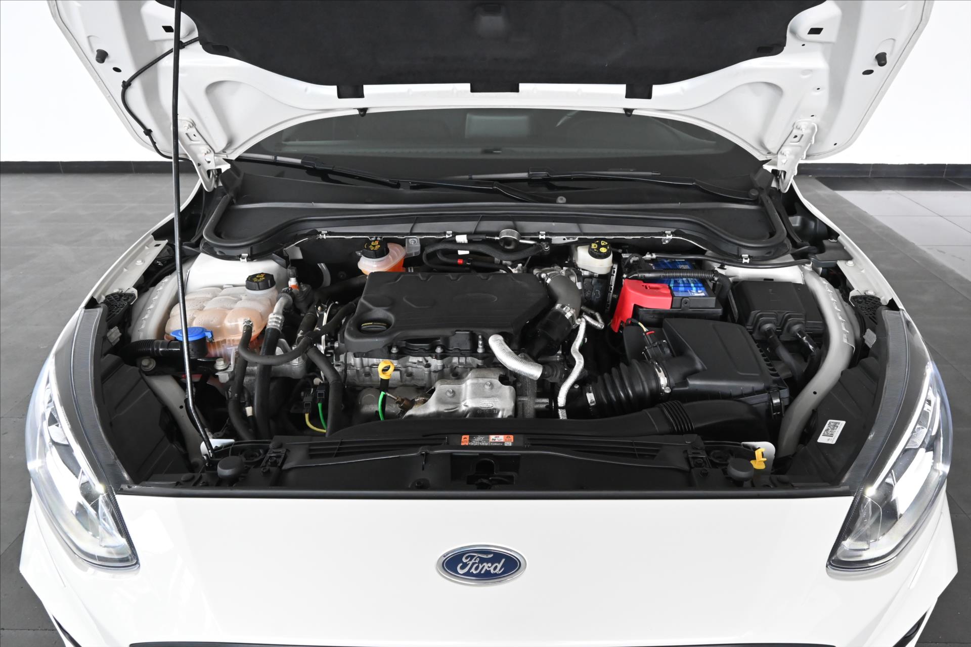 Hlavní fotografie vozu Ford Focus 1,5 EcoBlue 88 kW ST-Line AT/8 Záruka až 5 let (6)