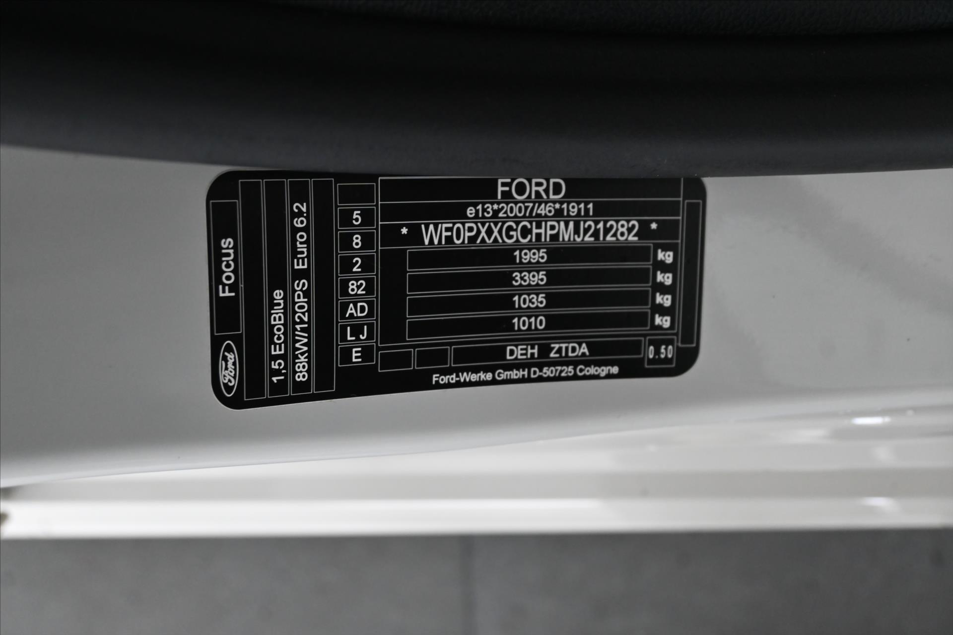 Hlavní fotografie vozu Ford Focus 1,5 EcoBlue 88 kW ST-Line AT/8 Záruka až 5 let (9)
