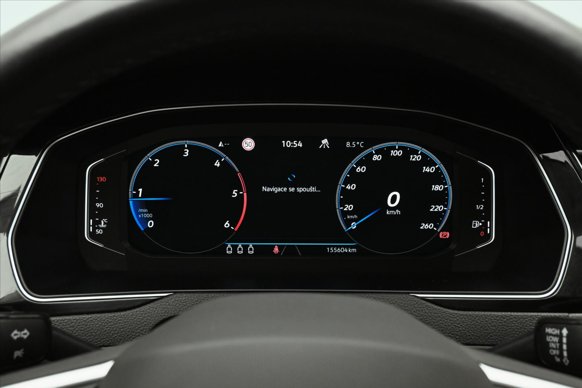 Hlavní fotografie vozu Volkswagen Passat 2,0 TDI 110 kW Business Záruka až 5 let (17)