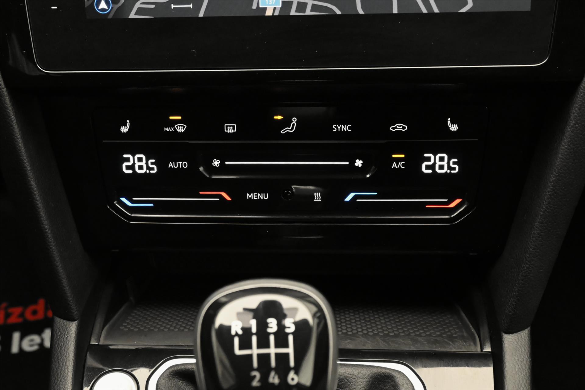 Hlavní fotografie vozu Volkswagen Passat 2,0 TDI 110 kW Business Záruka až 5 let (23)