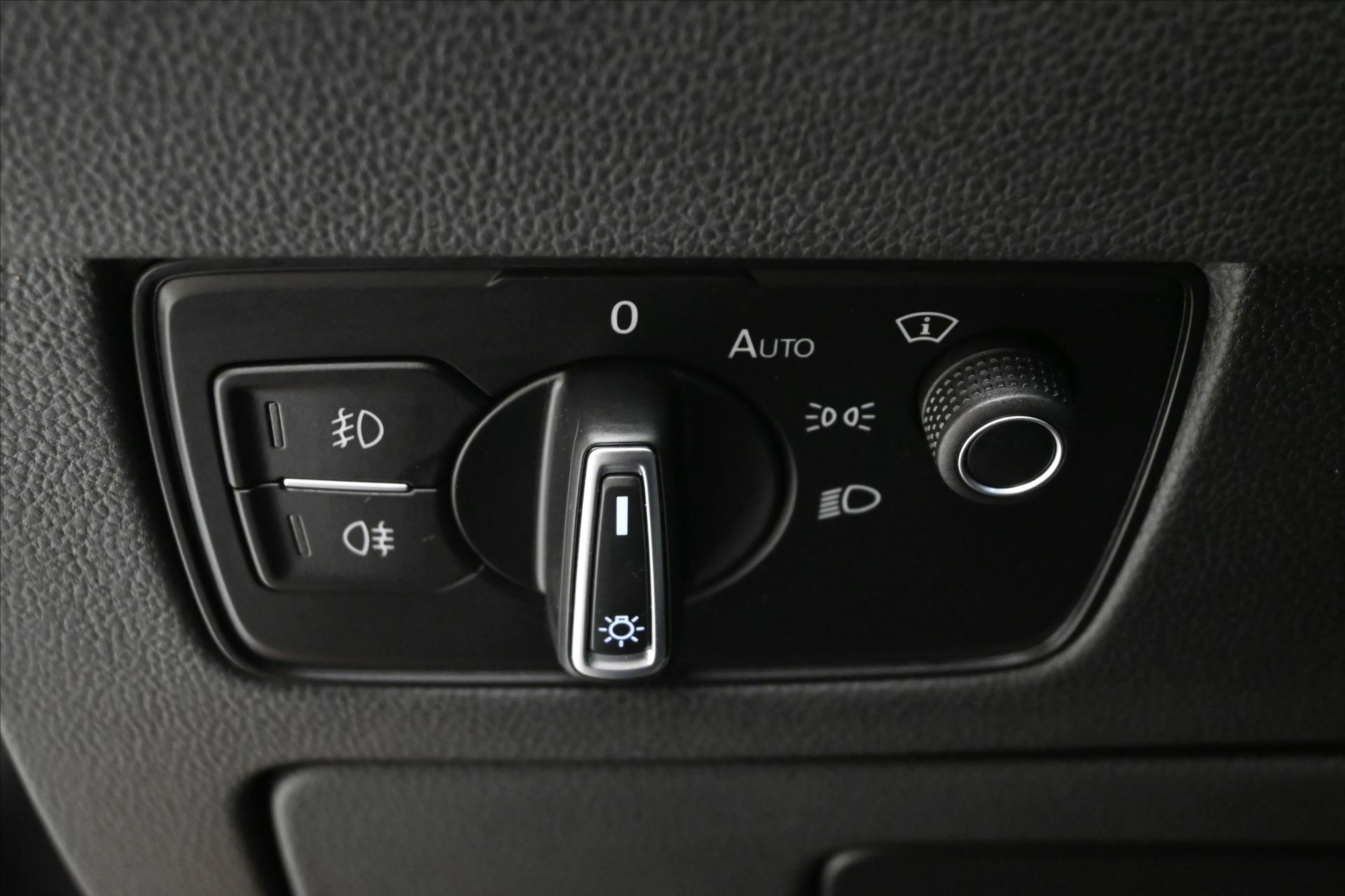 Hlavní fotografie vozu Volkswagen Passat 2,0 TDI 110 kW Business Záruka až 5 let (28)