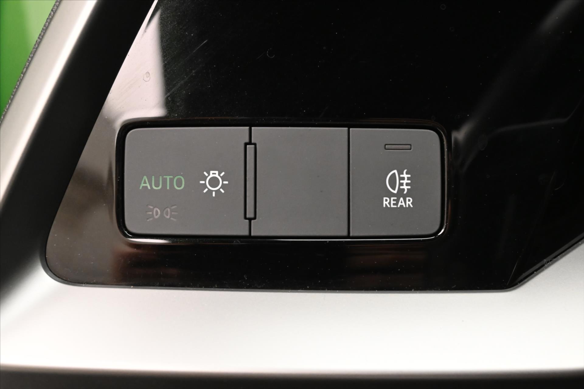 Hlavní fotografie vozu Audi A3 2,0 30 TDI 85 kW Sportback Záruka až 5 let (28)