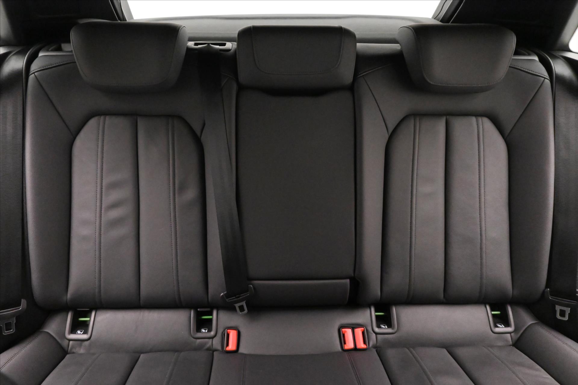 Hlavní fotografie vozu Audi A3 2,0 30 TDI 85 kW Sportback Záruka až 5 let (29)